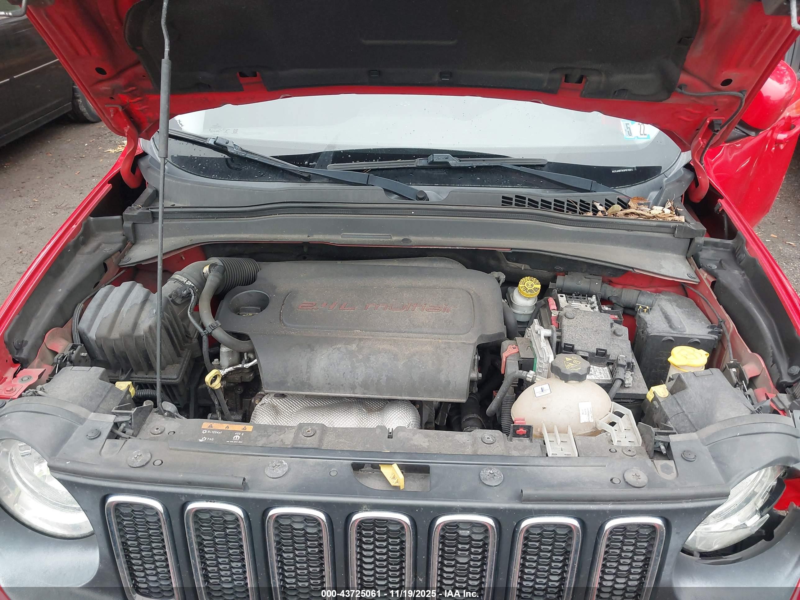 JEEP RENEGADE image 10
