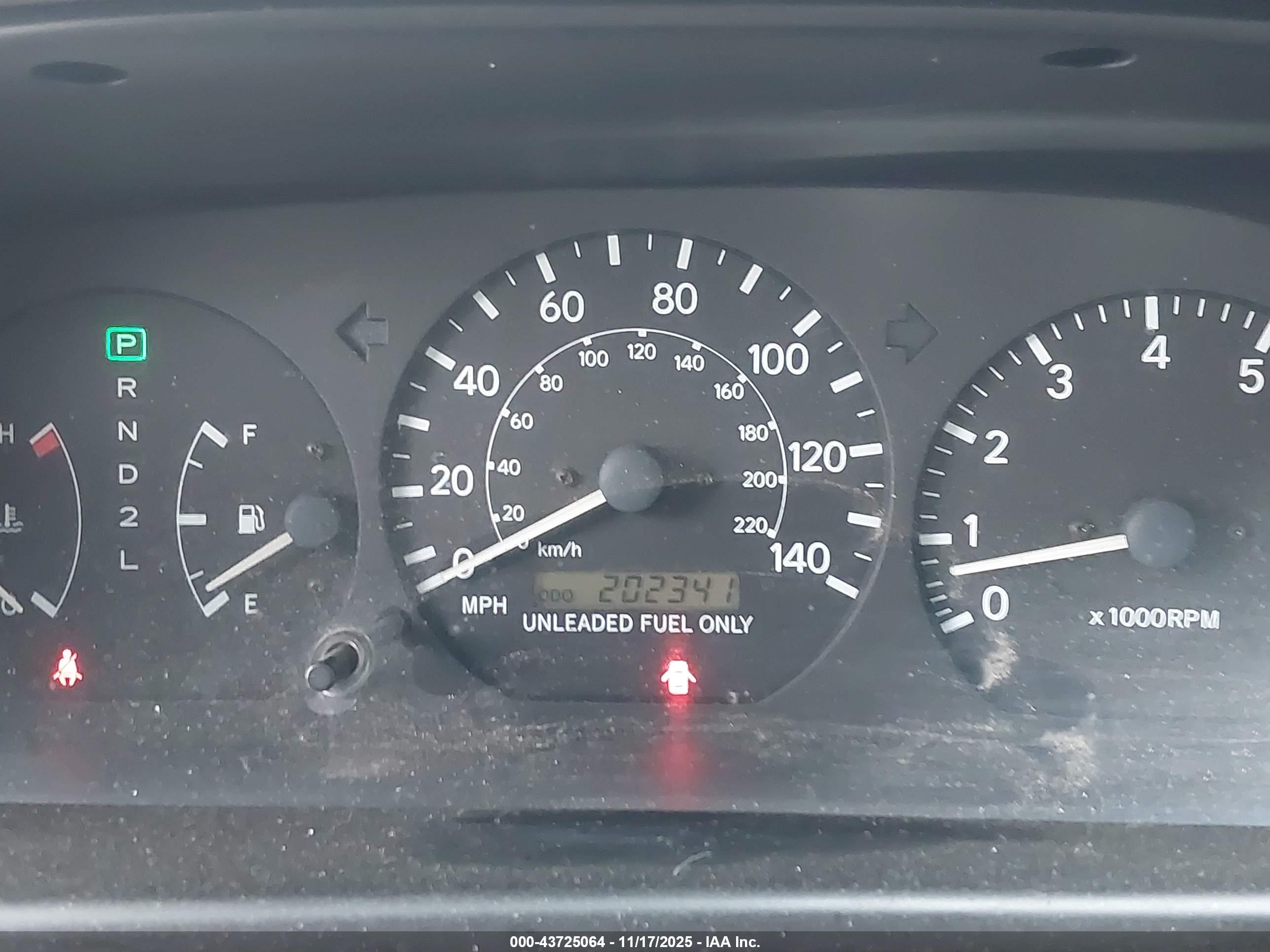 TOYOTA CAMRY image 7