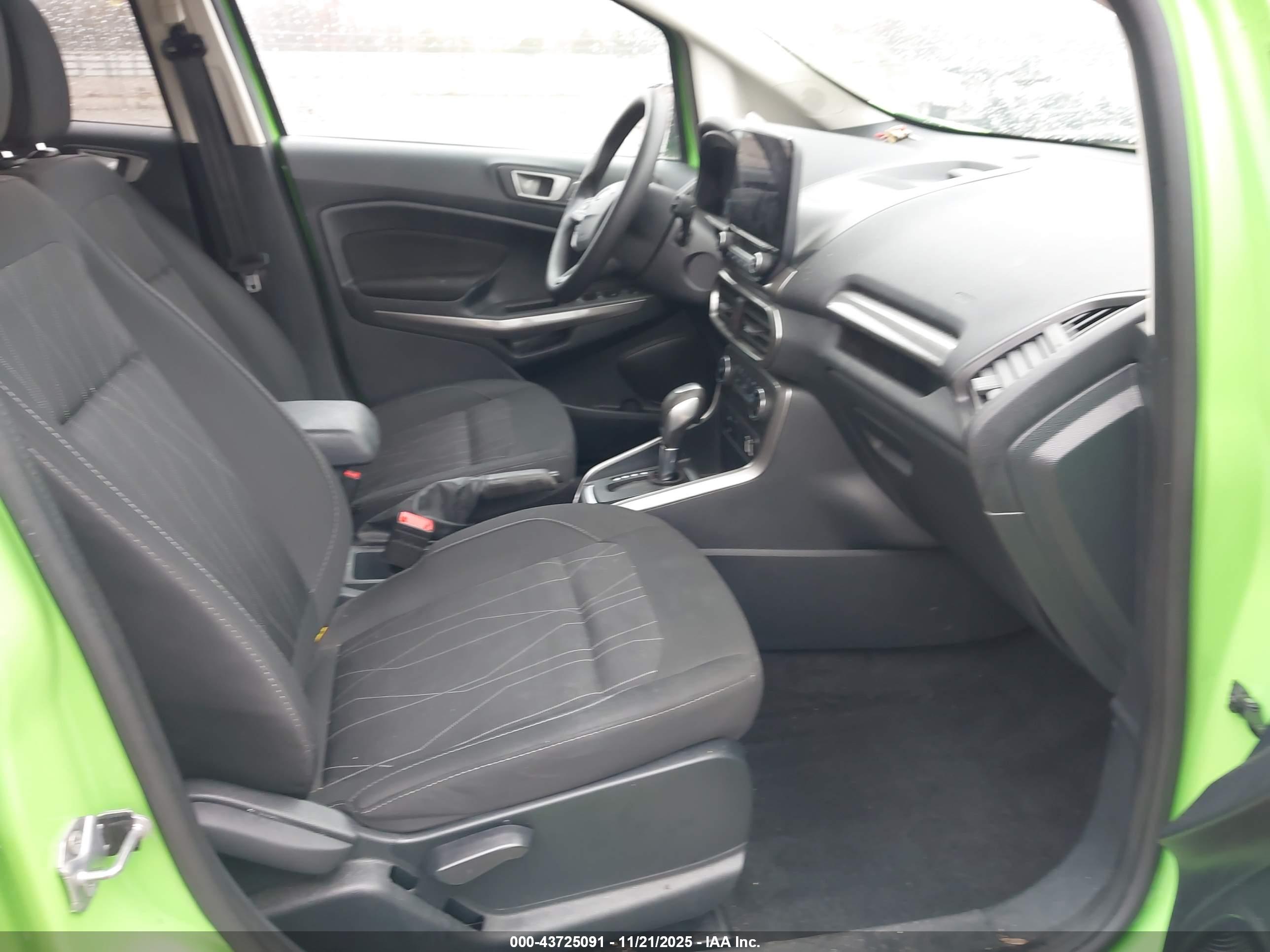 FORD ECOSPORT image 5
