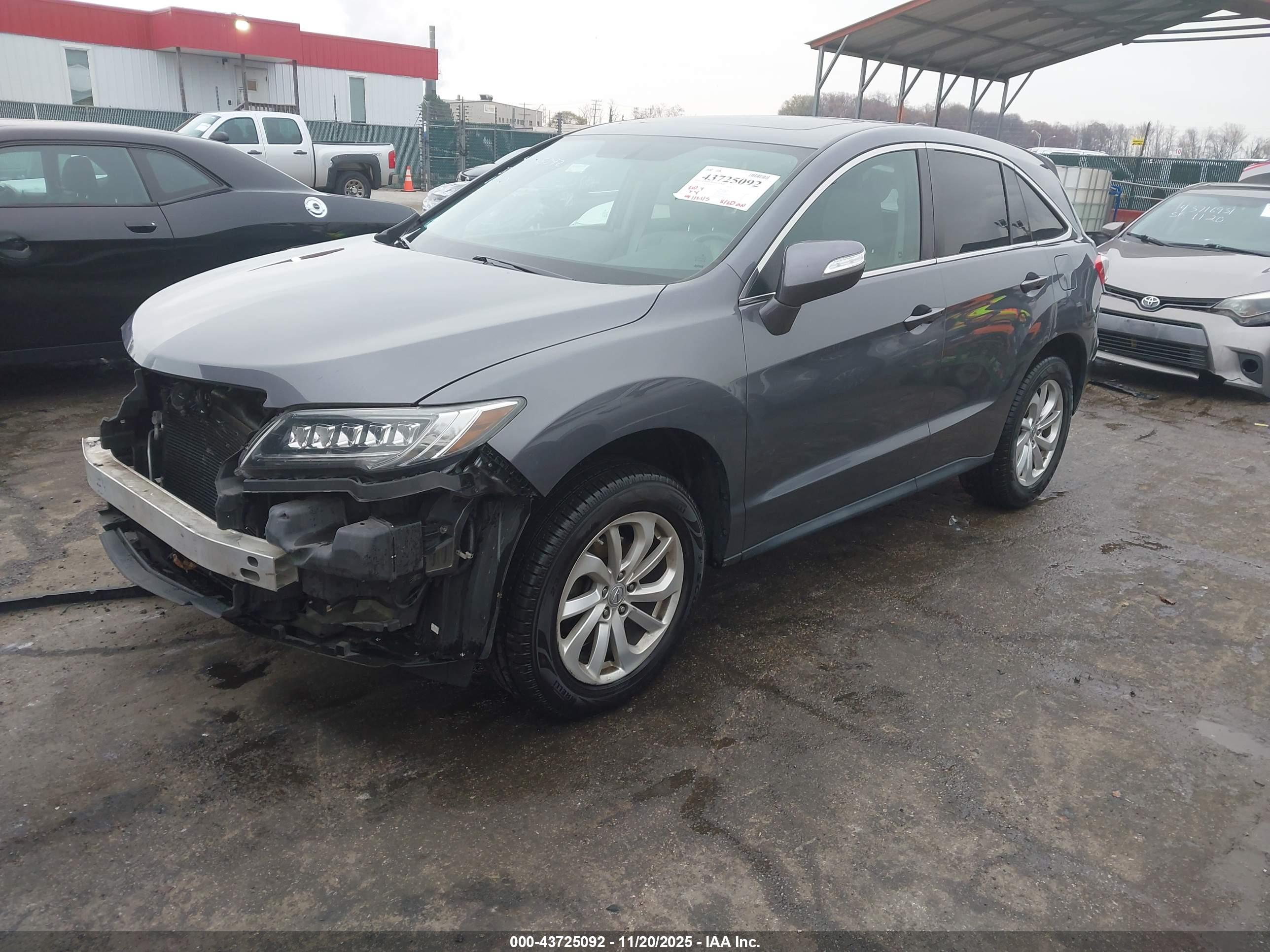 ACURA RDX image 2