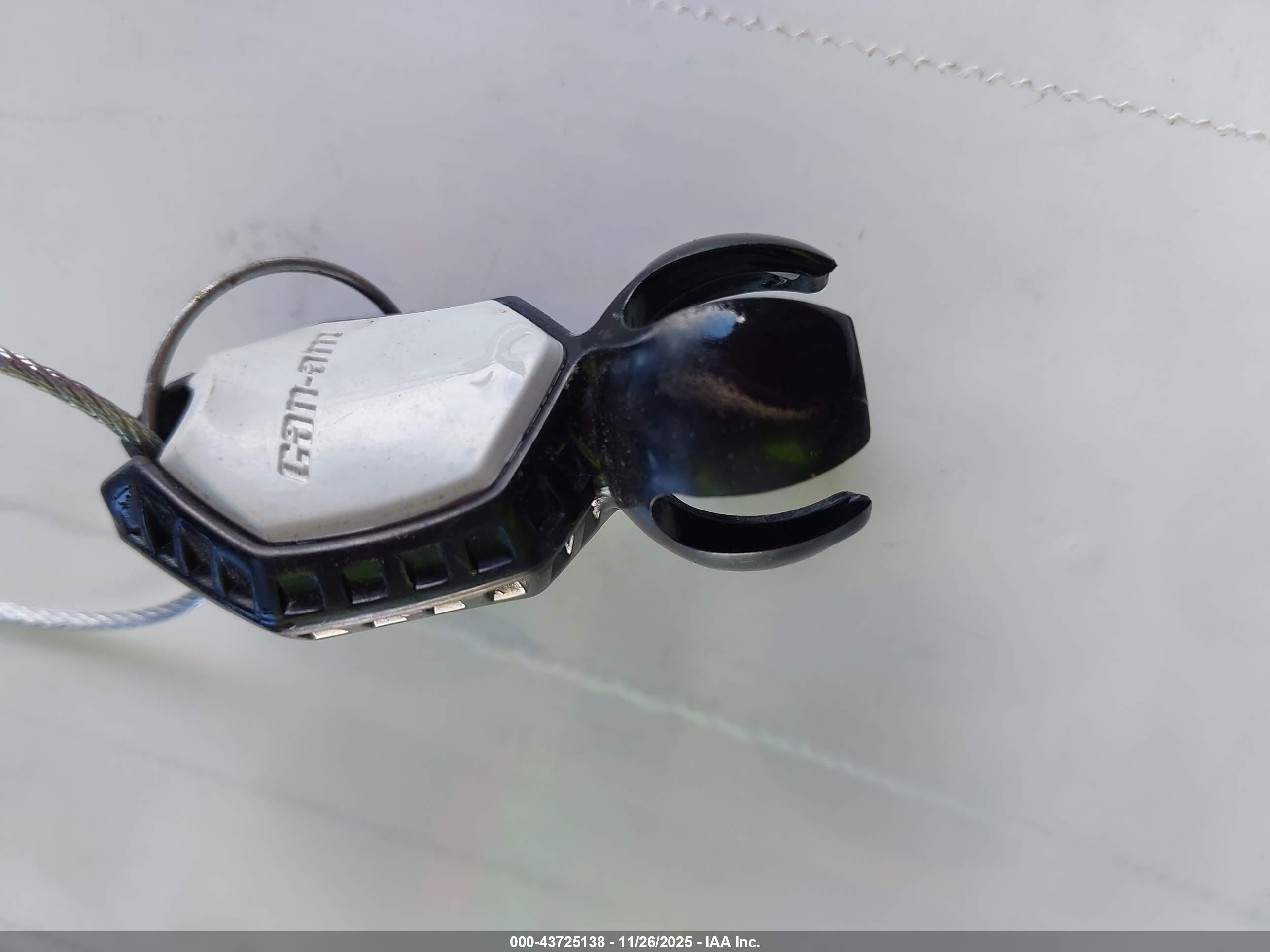 CAN-AM MAVERICK image 11