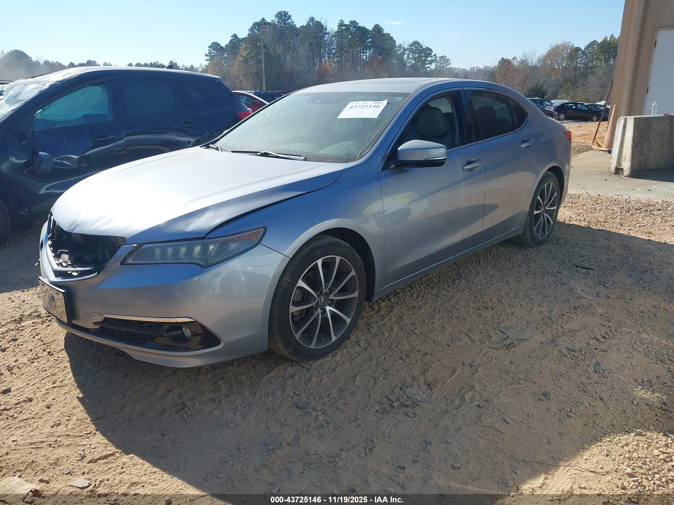 ACURA TLX image 2