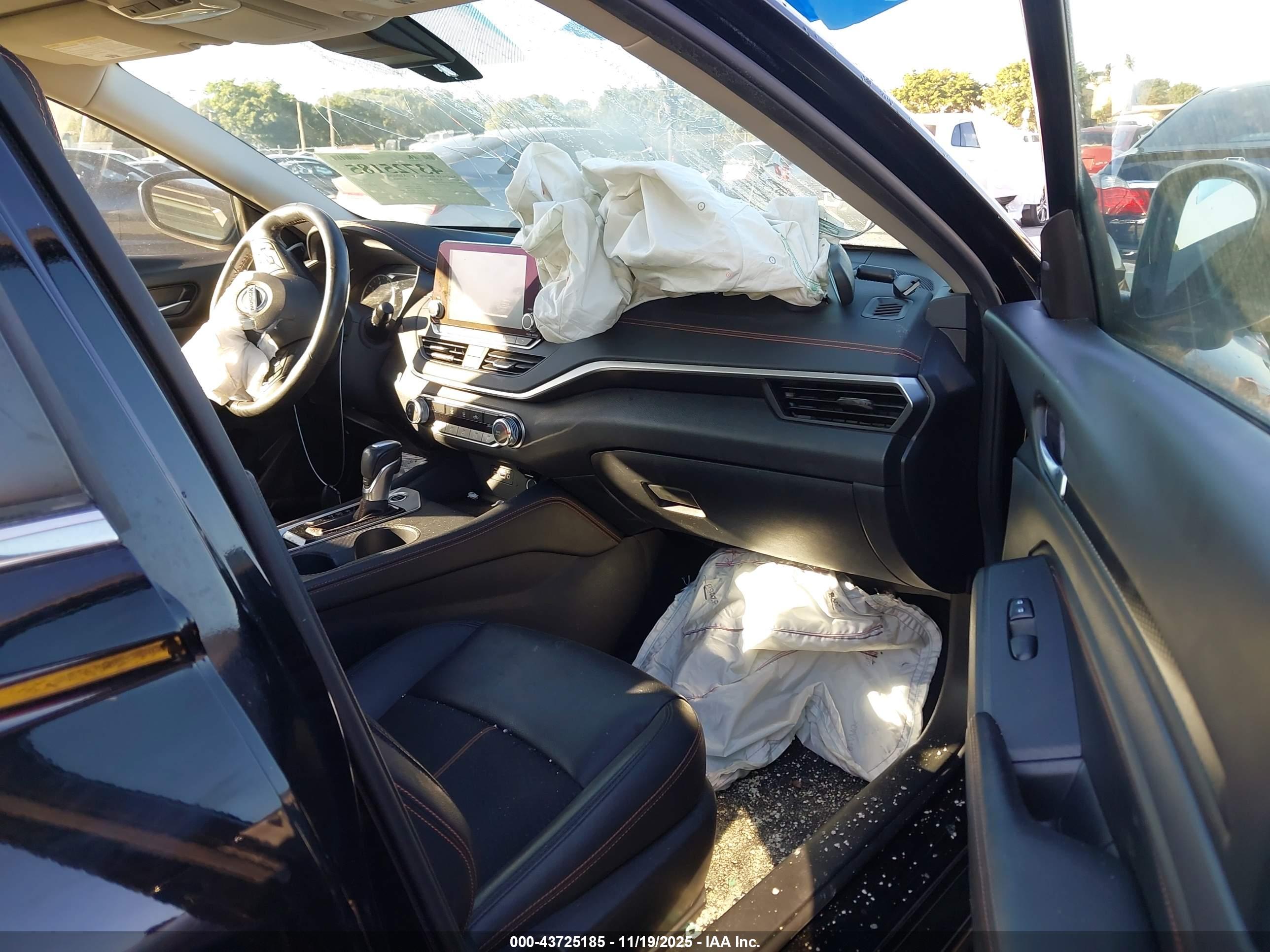 NISSAN ALTIMA image 5