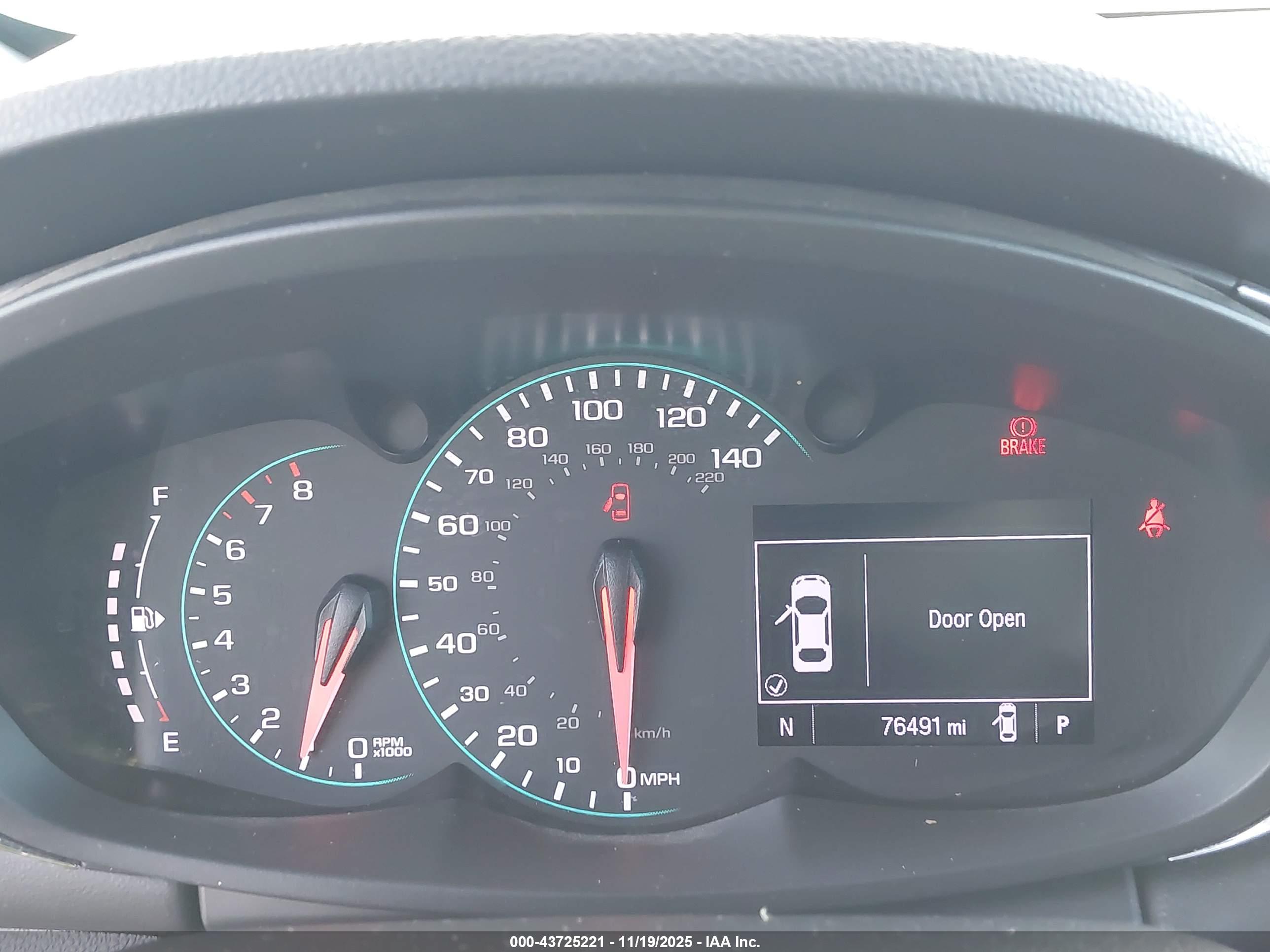 CHEVROLET TRAX image 7
