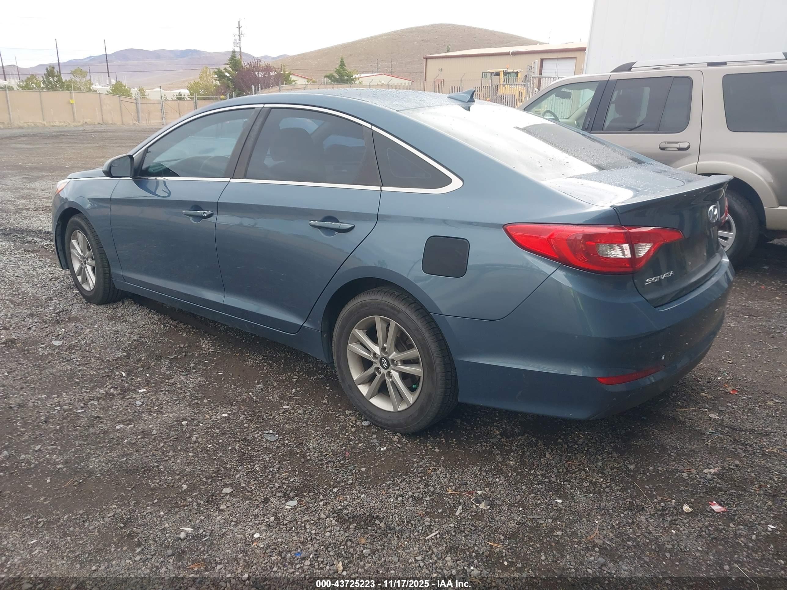 HYUNDAI SONATA image 3