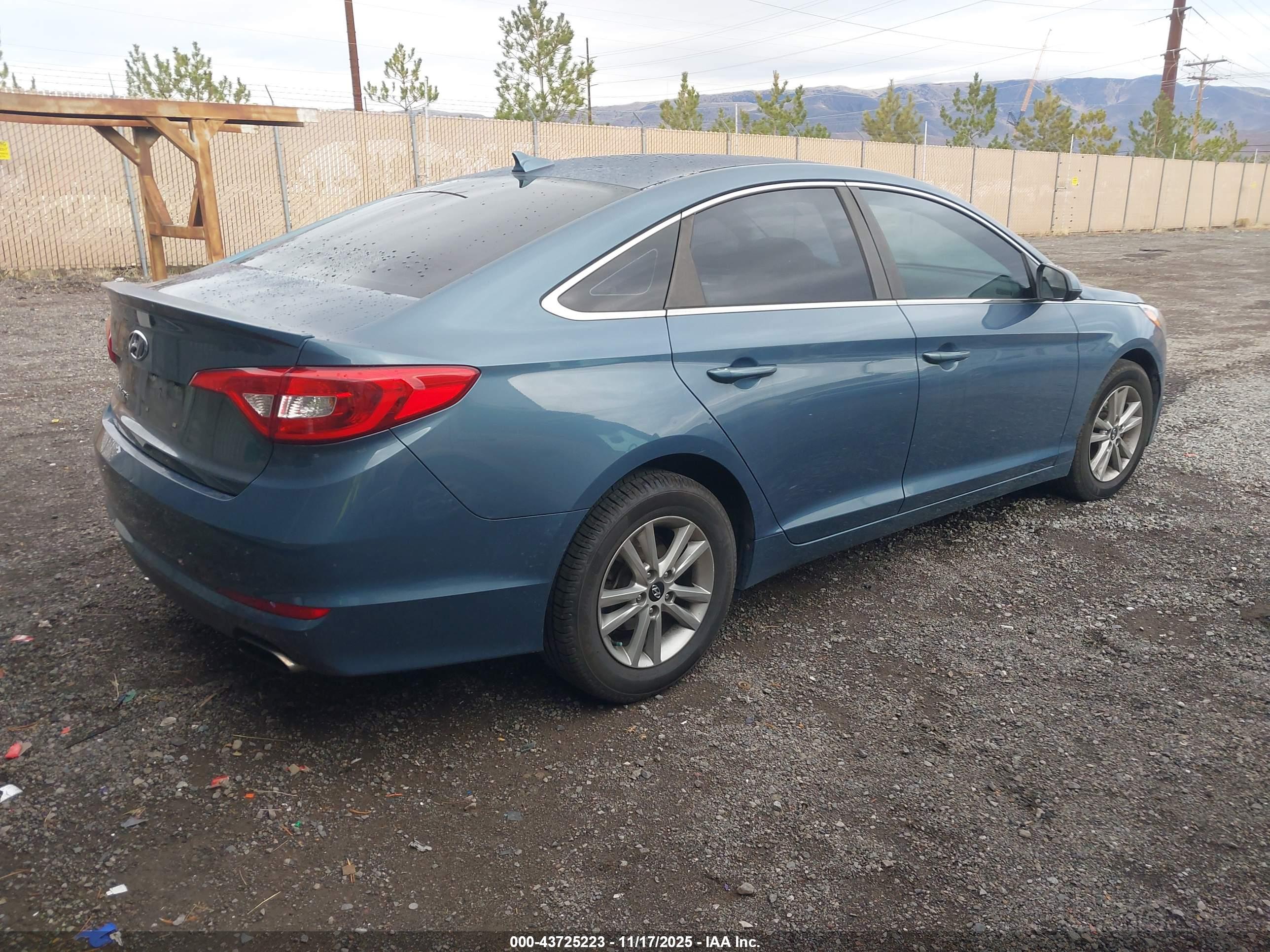 HYUNDAI SONATA image 4