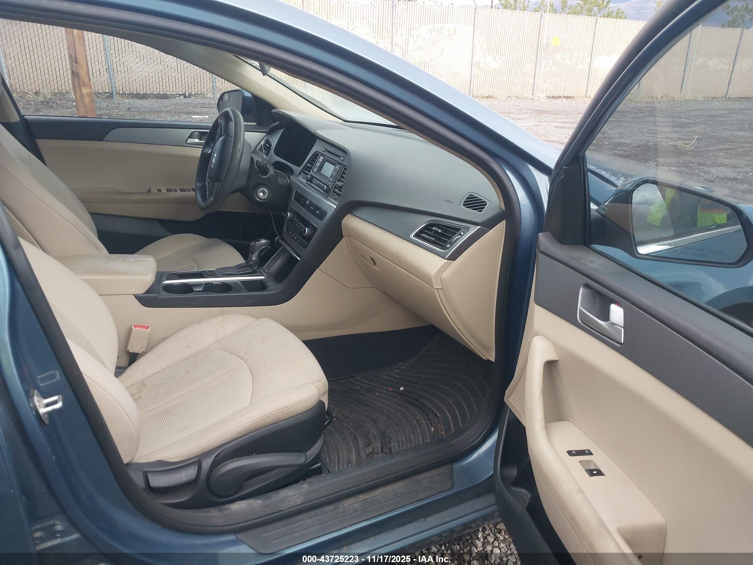HYUNDAI SONATA image 5
