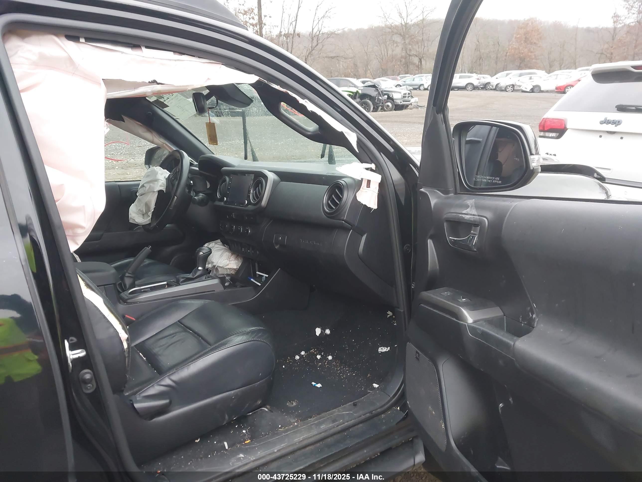 TOYOTA TACOMA image 5