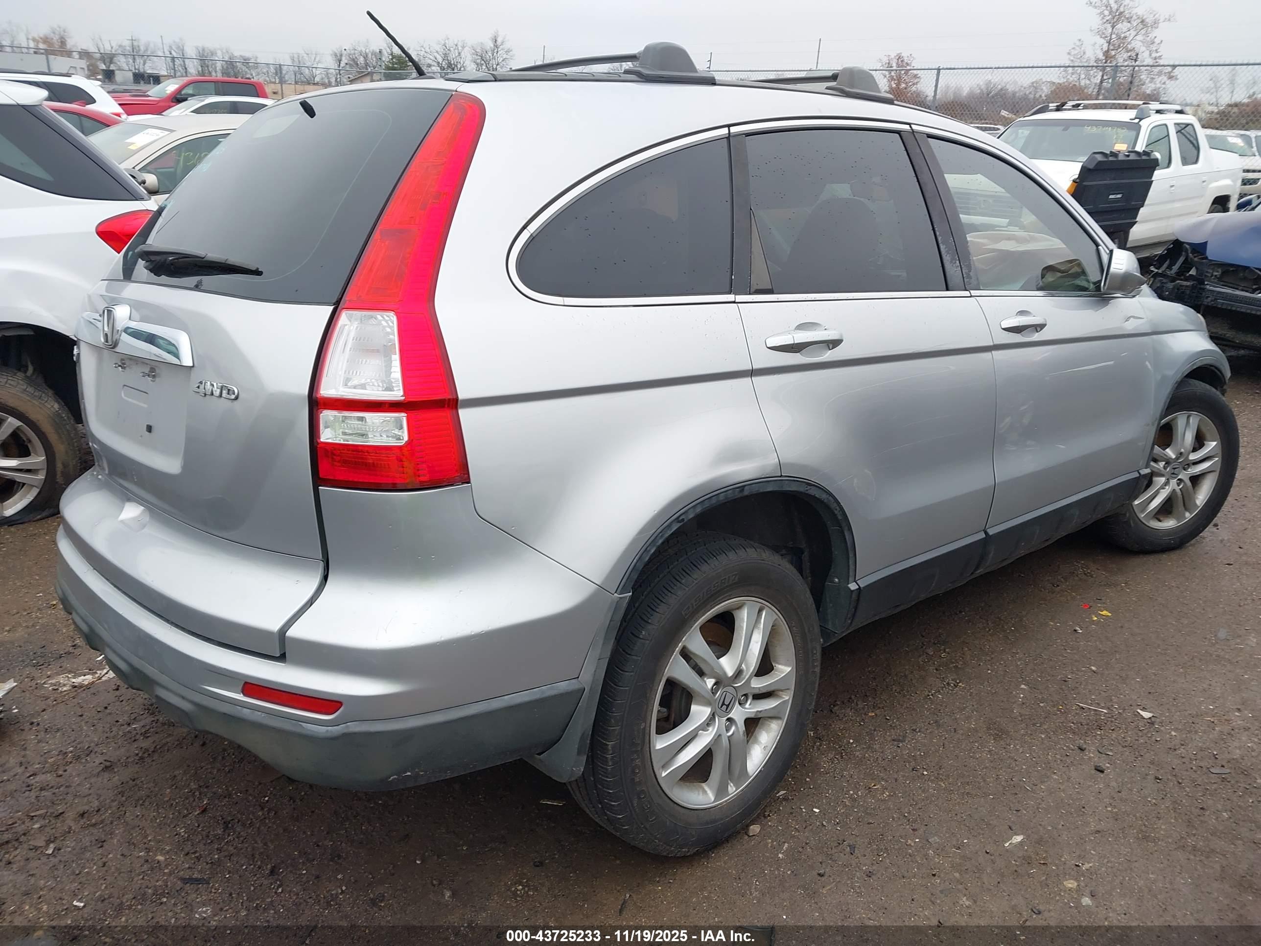 HONDA CR-V image 4