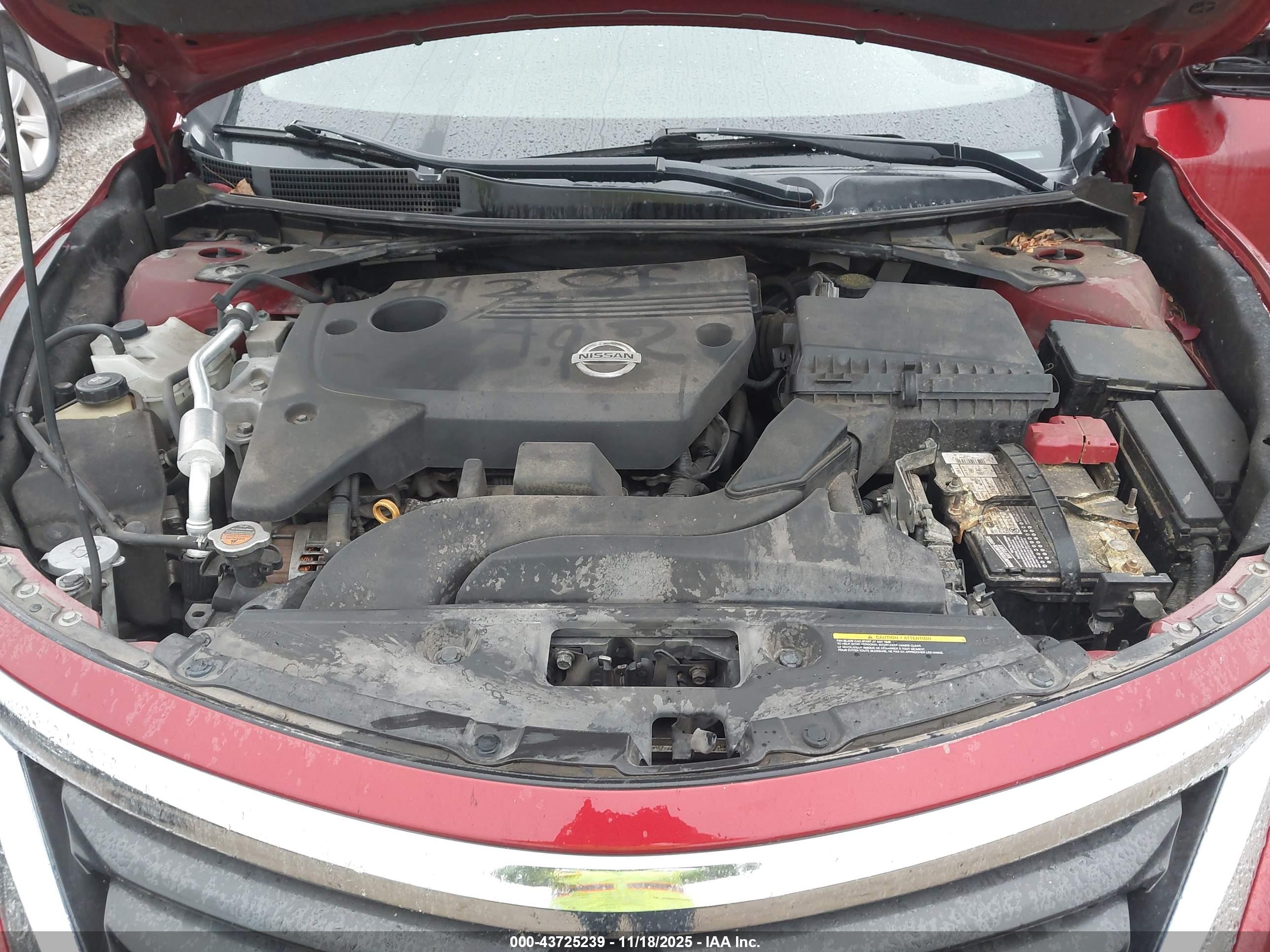NISSAN ALTIMA image 10