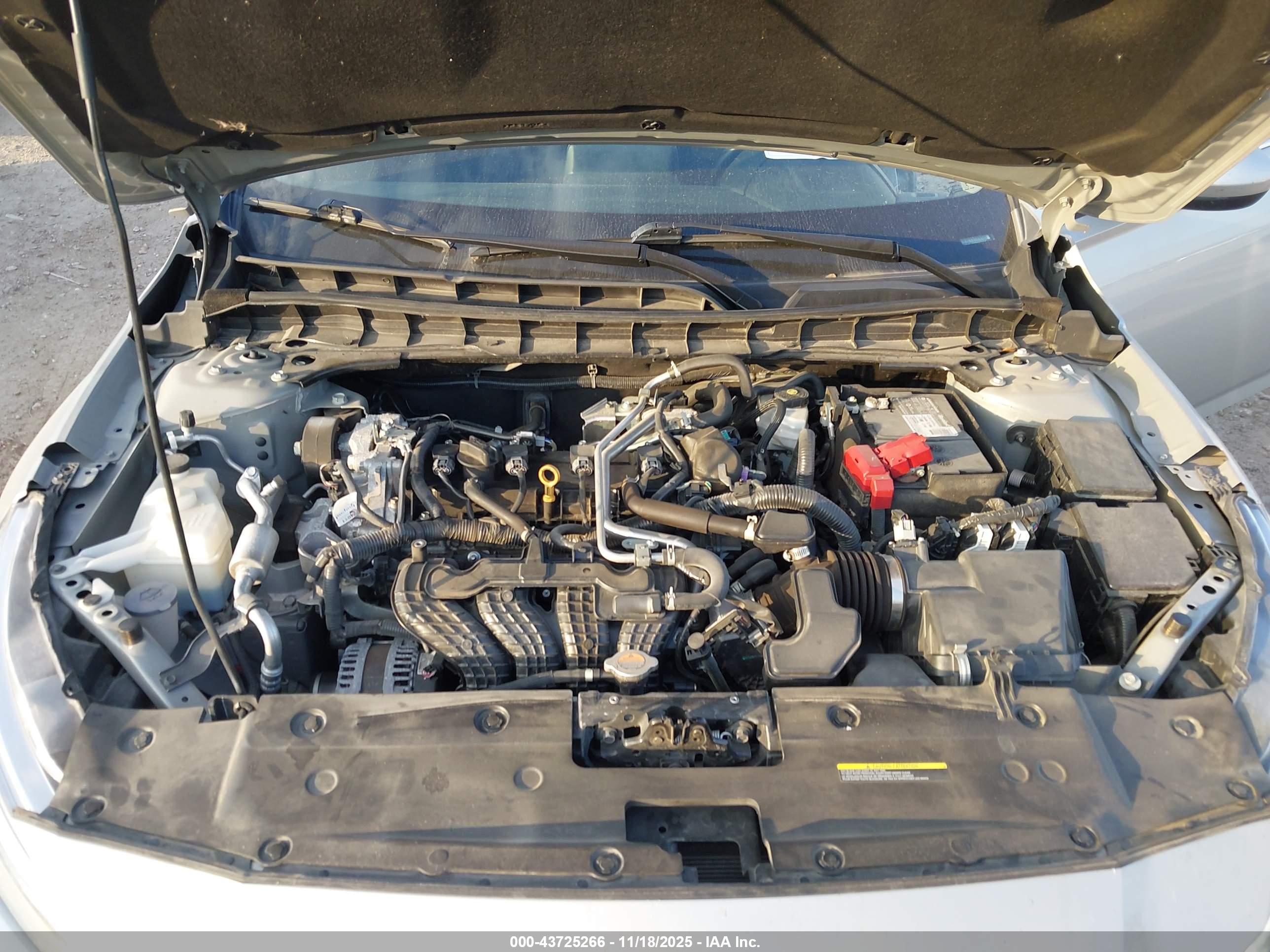 NISSAN ALTIMA image 10