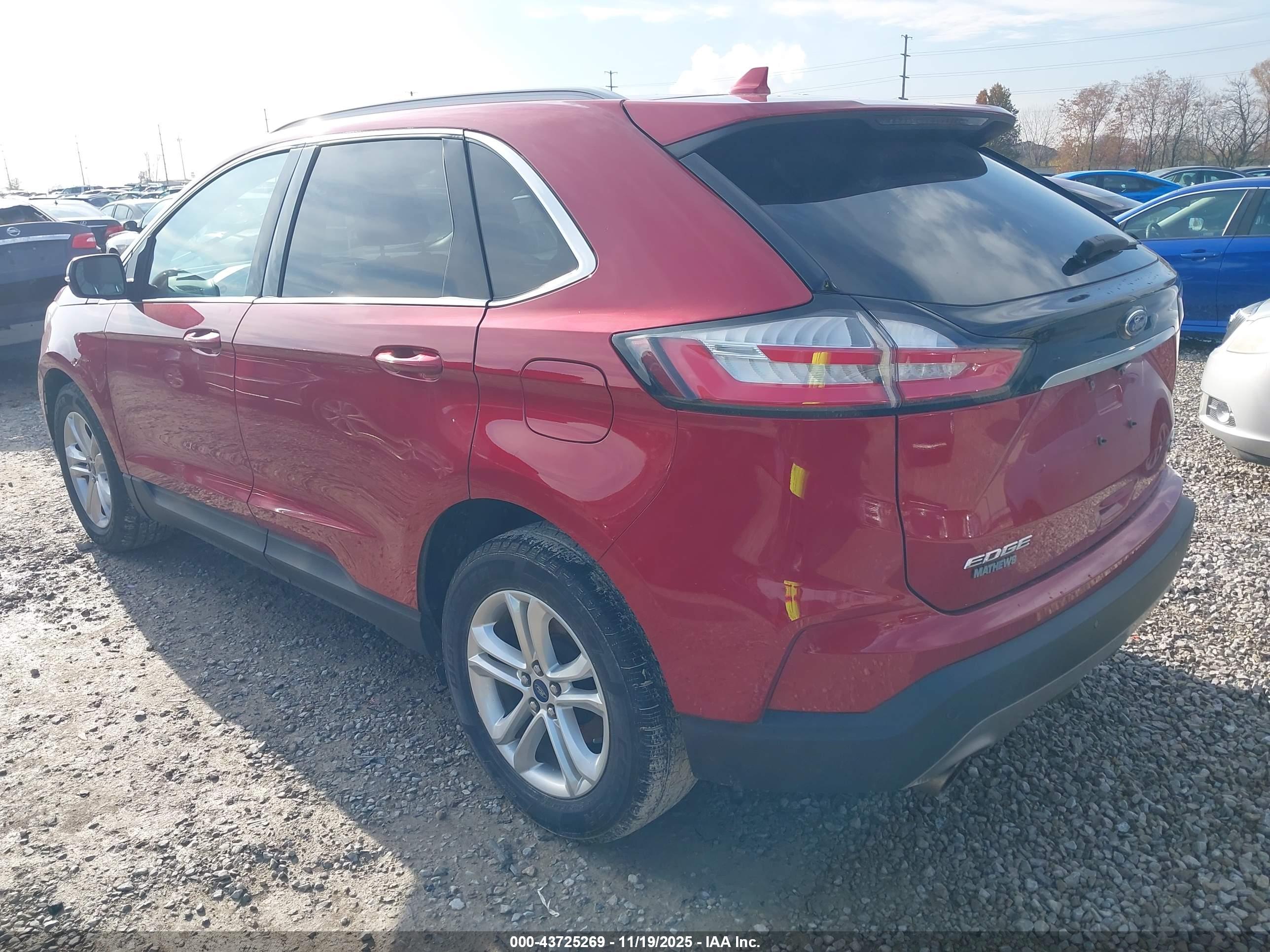 FORD EDGE image 3