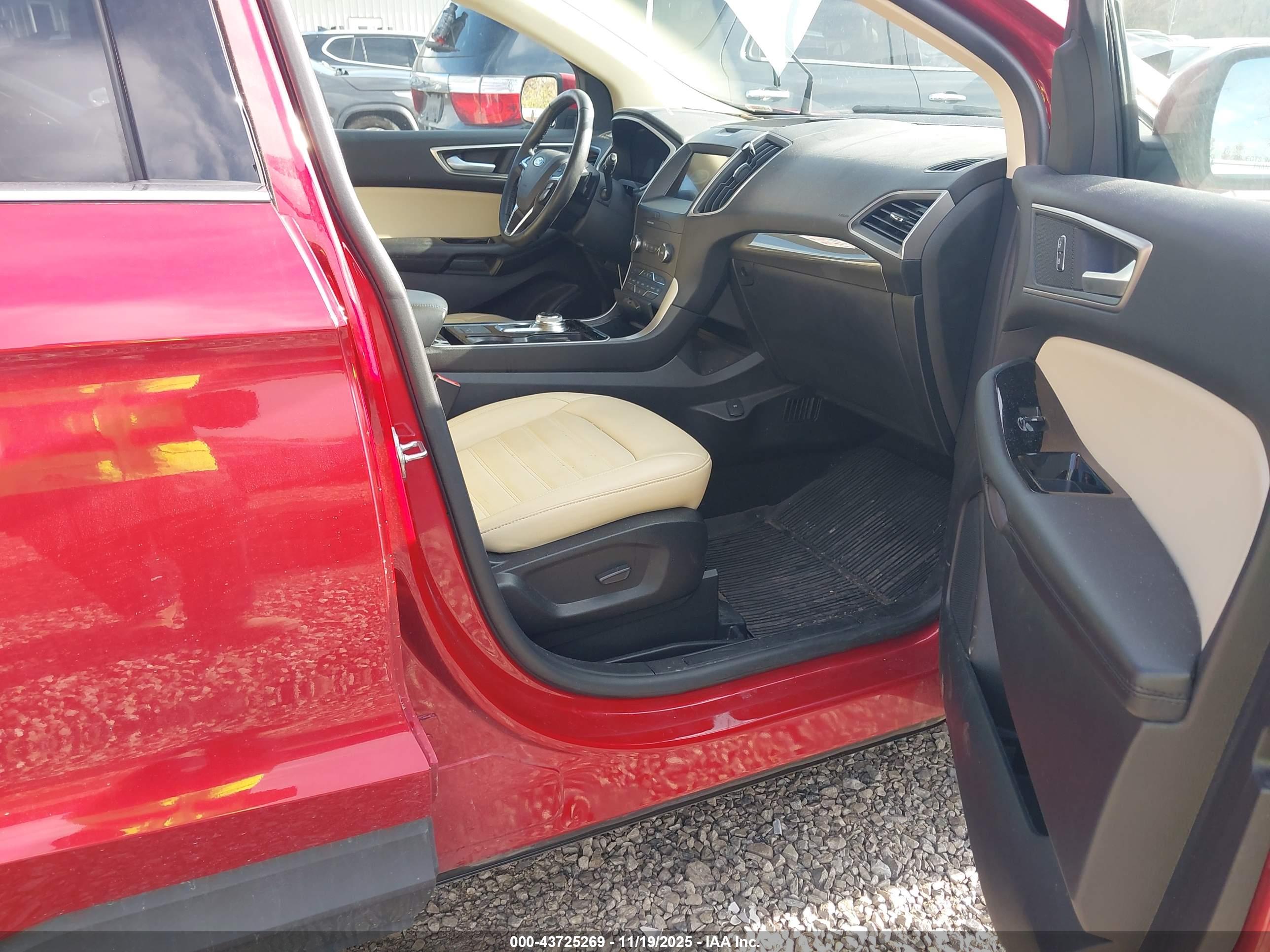 FORD EDGE image 5