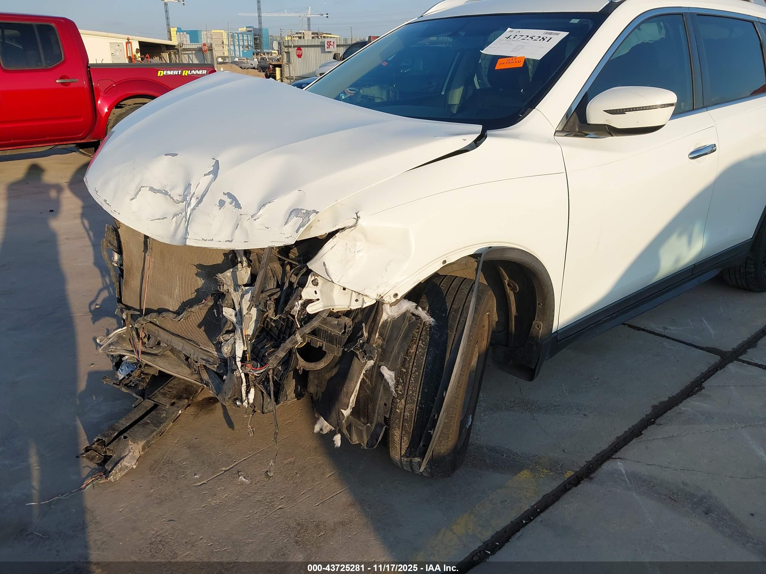 NISSAN ROGUE image 6