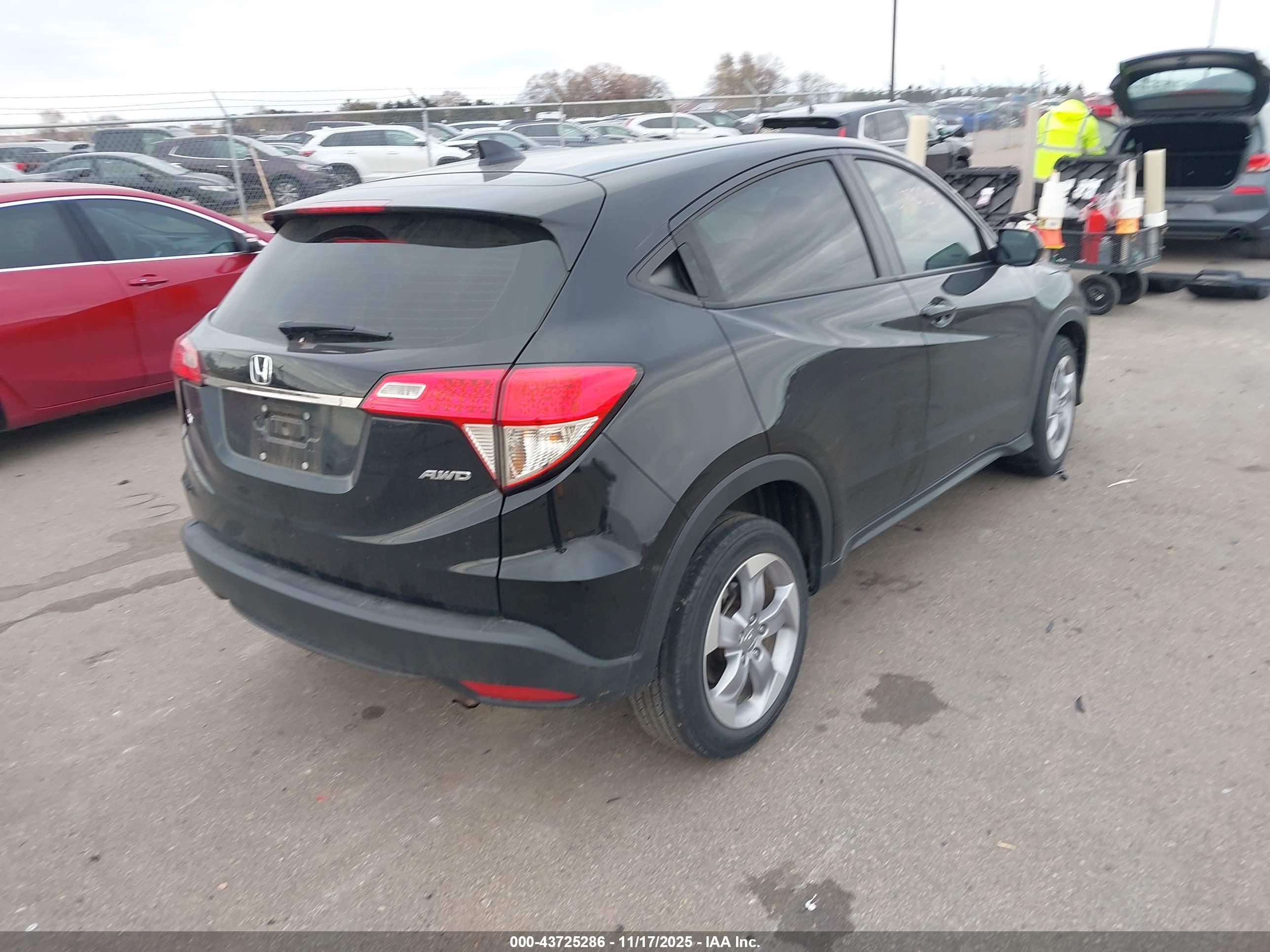 HONDA HR-V image 4