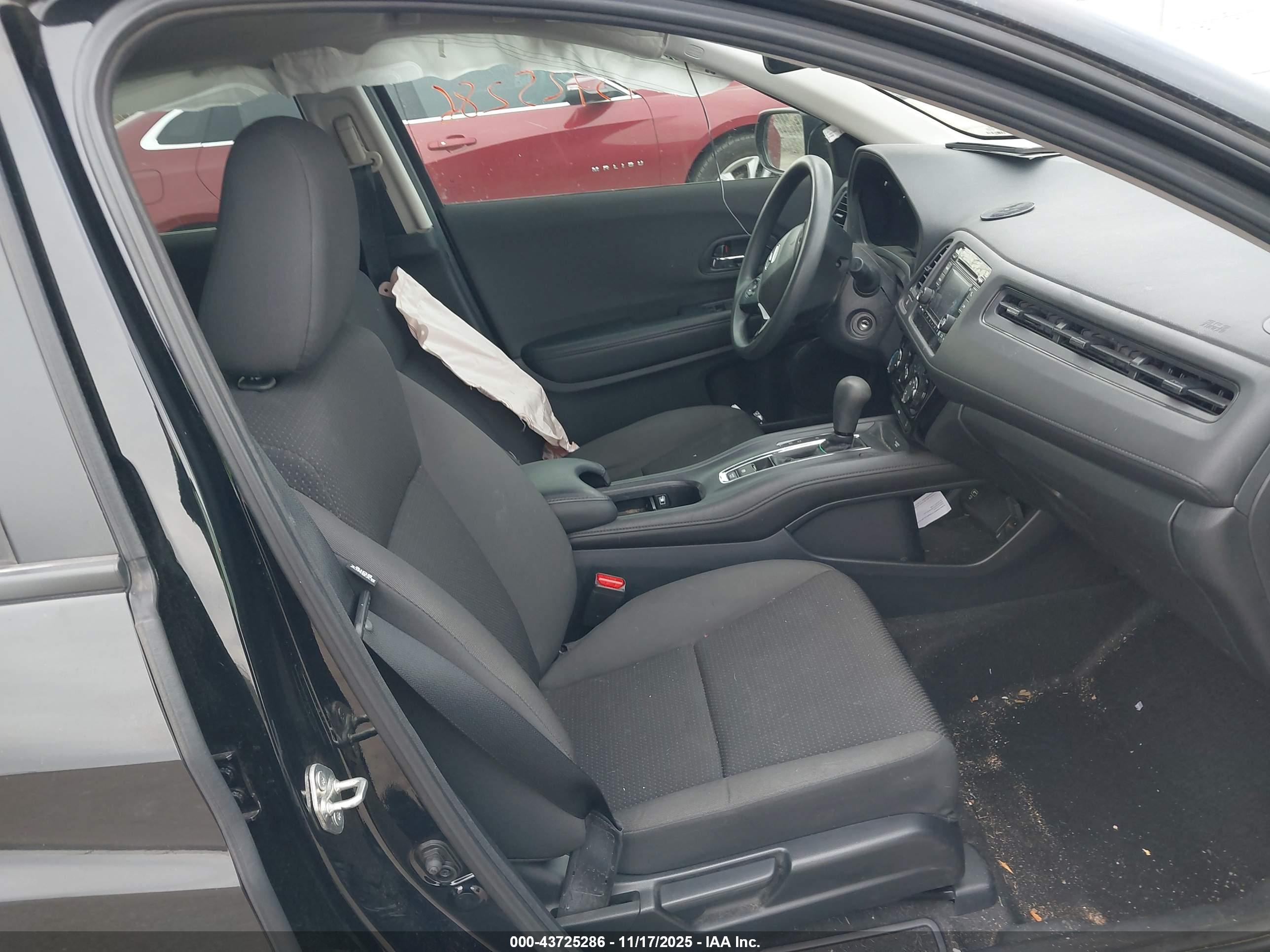 HONDA HR-V image 5
