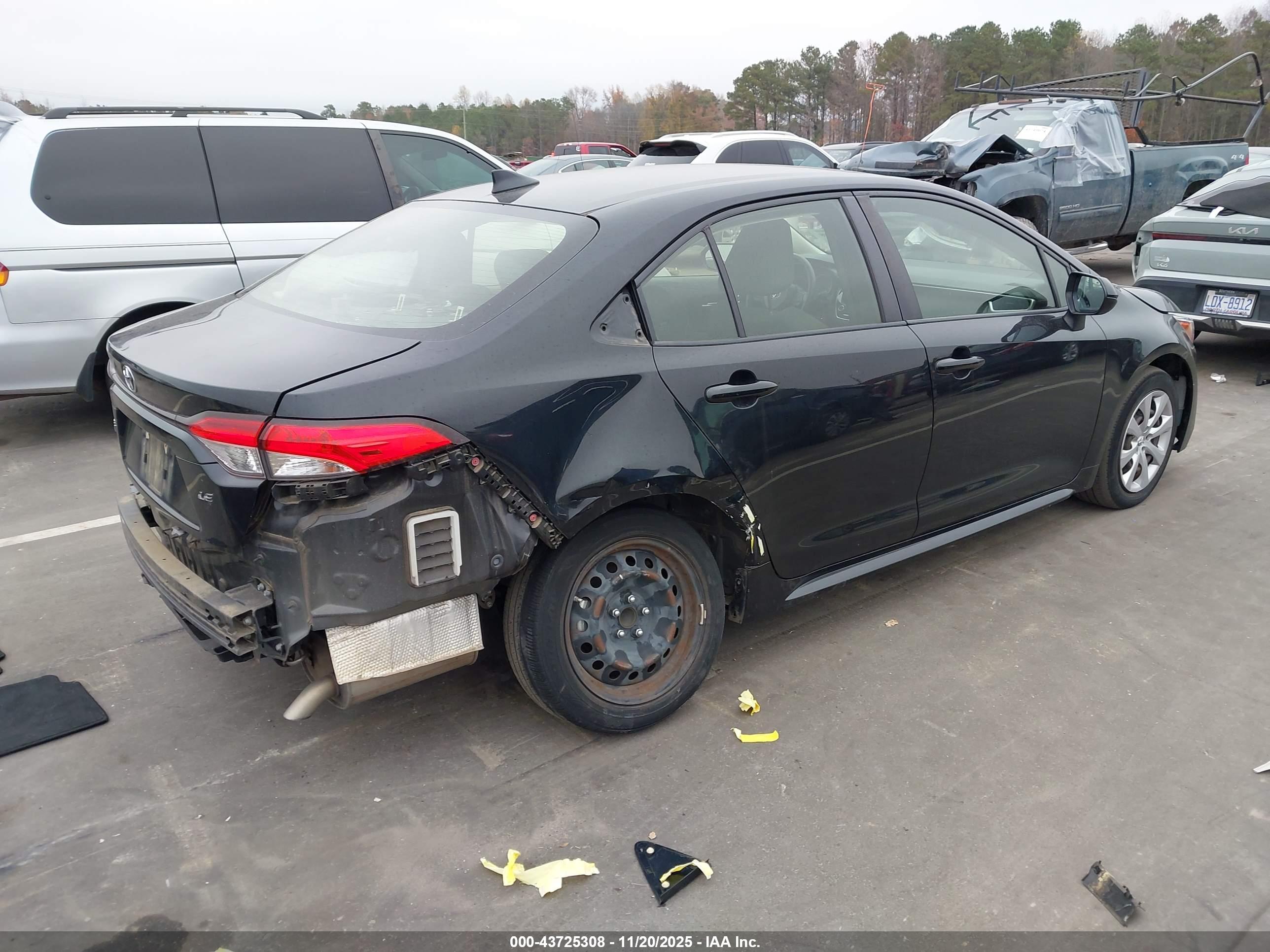 TOYOTA COROLLA image 4