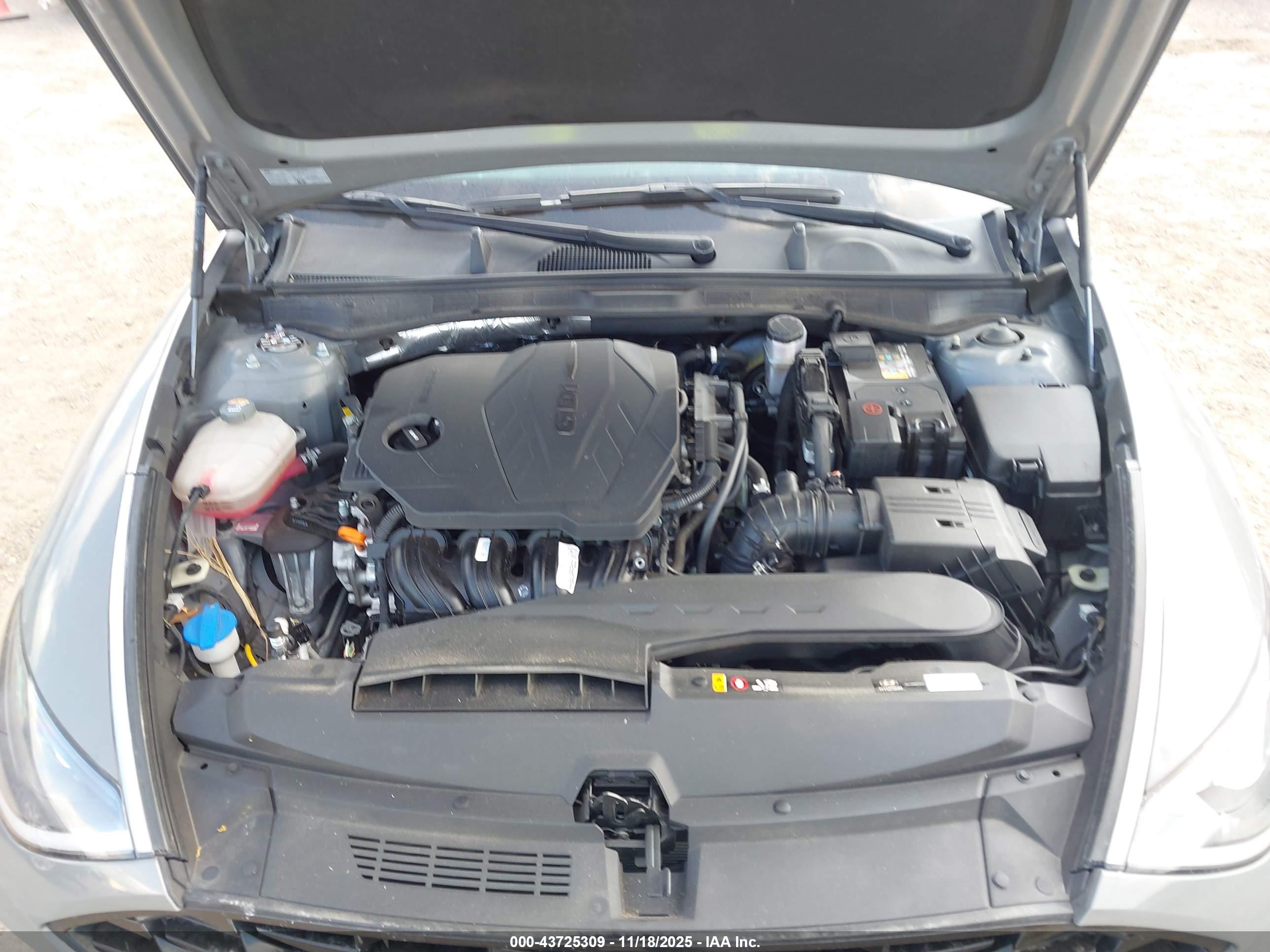 HYUNDAI SONATA image 10