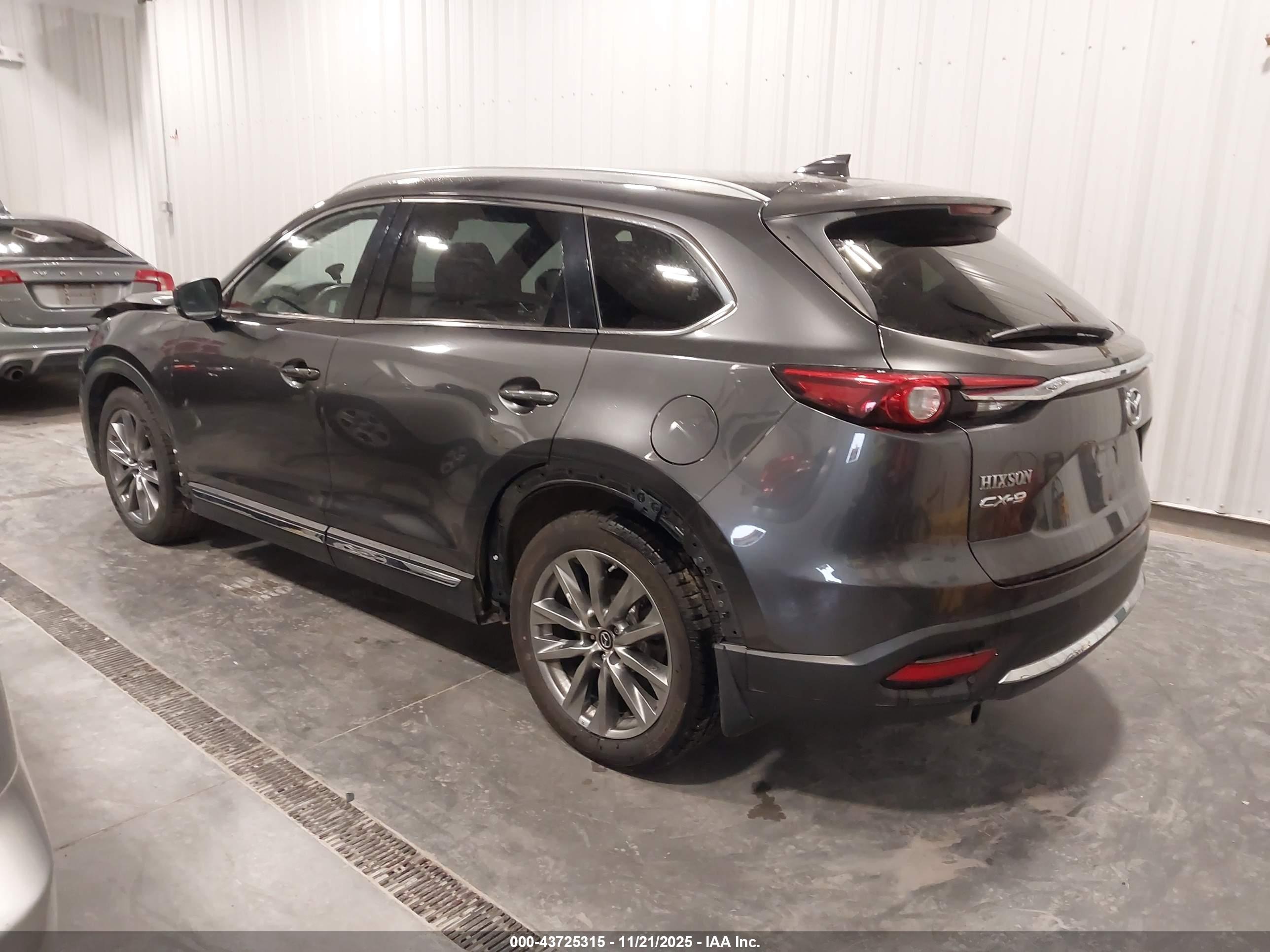 MAZDA CX-9 image 3