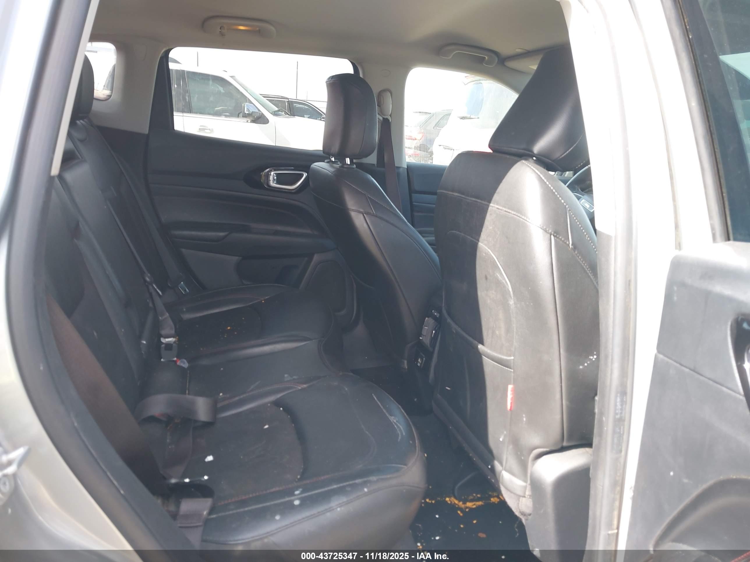 JEEP COMPASS image 8