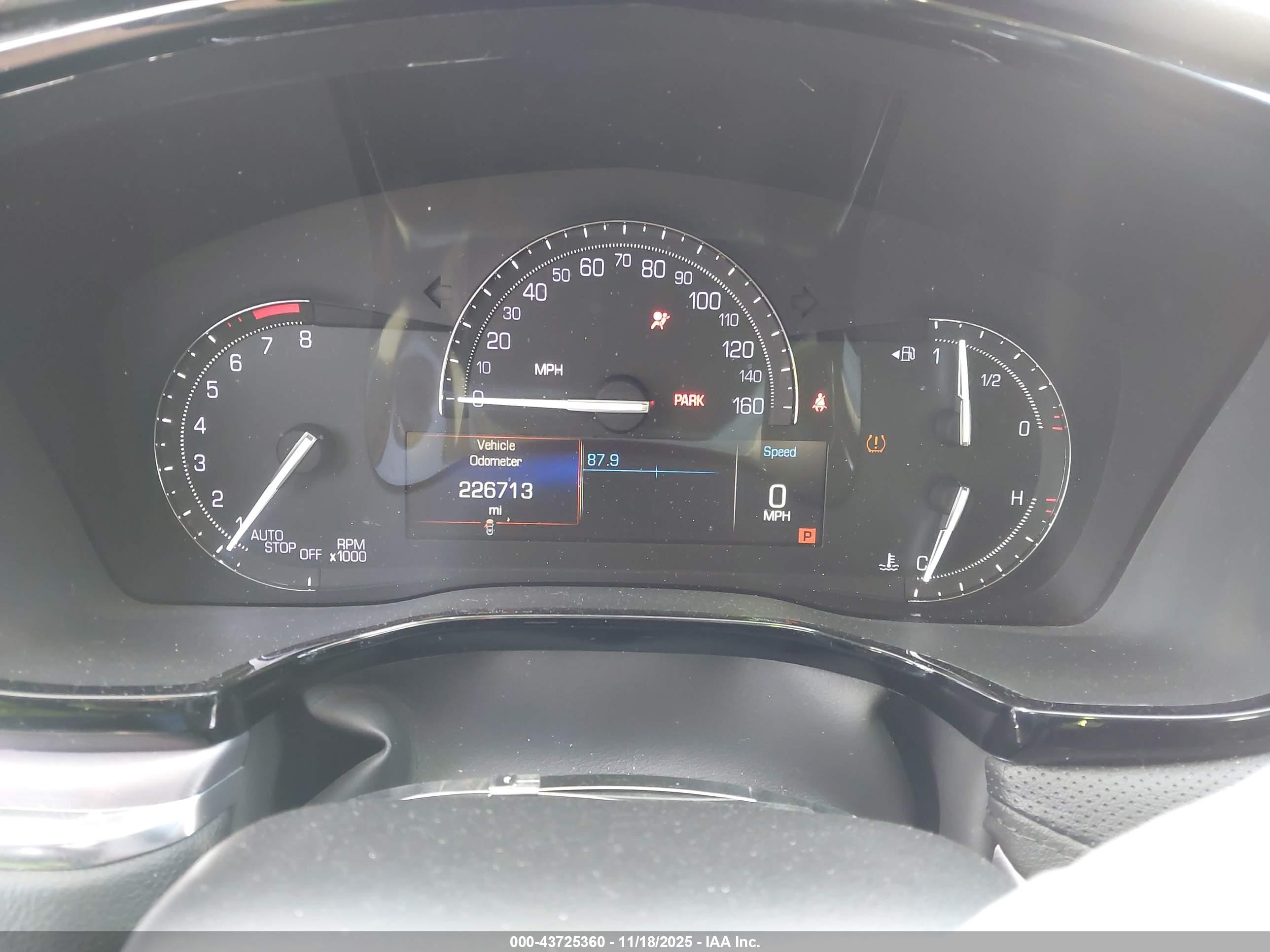 CADILLAC XT5 image 7