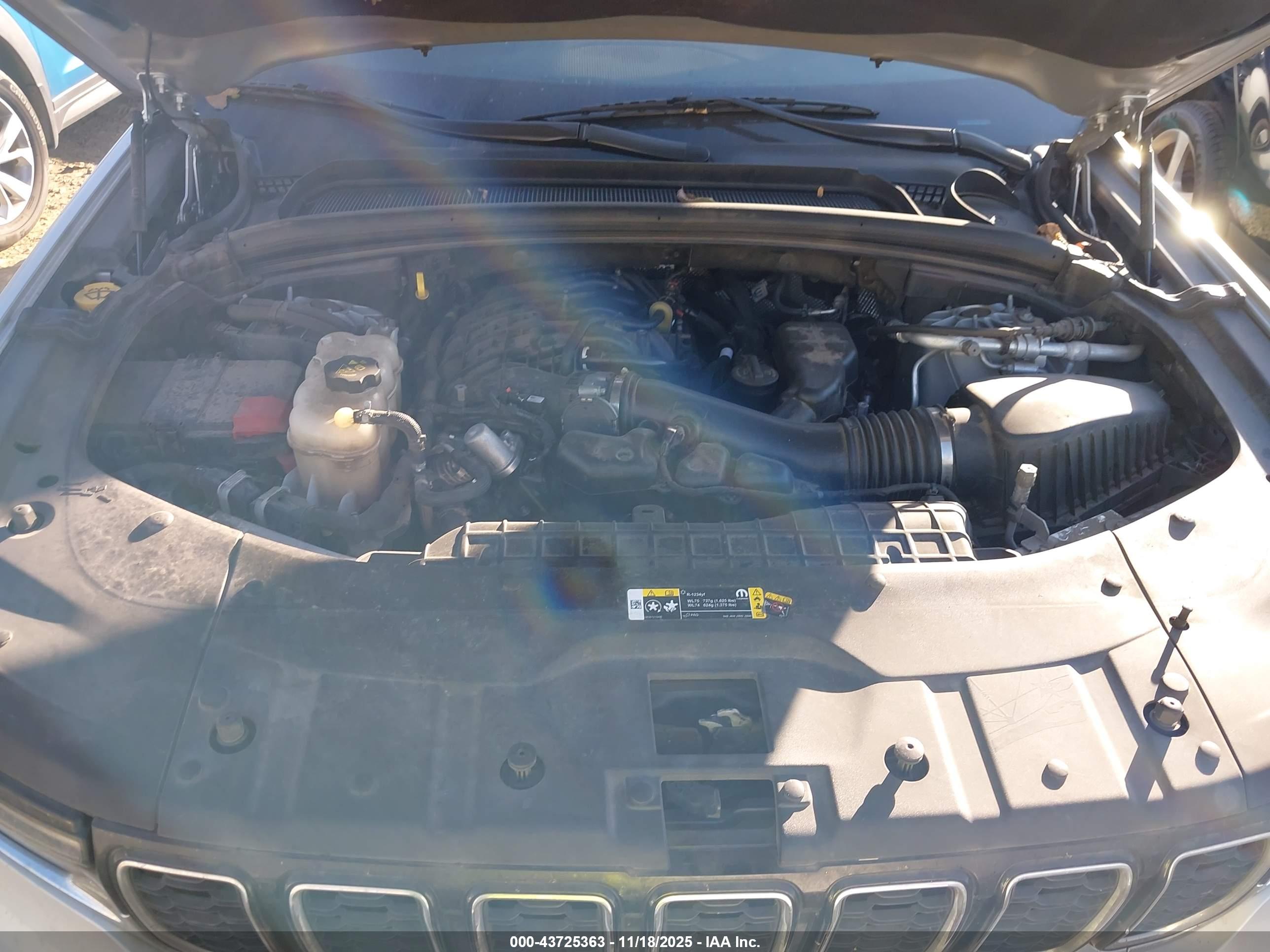 JEEP GRAND image 10