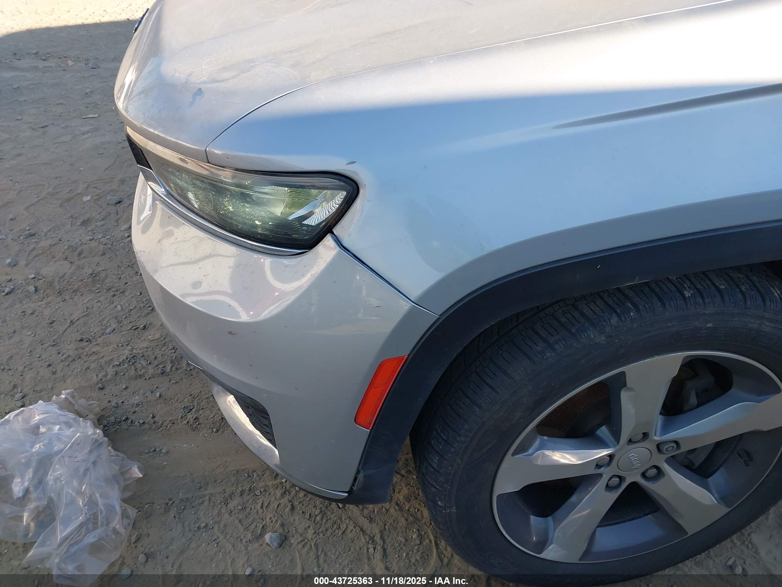 JEEP GRAND image 6