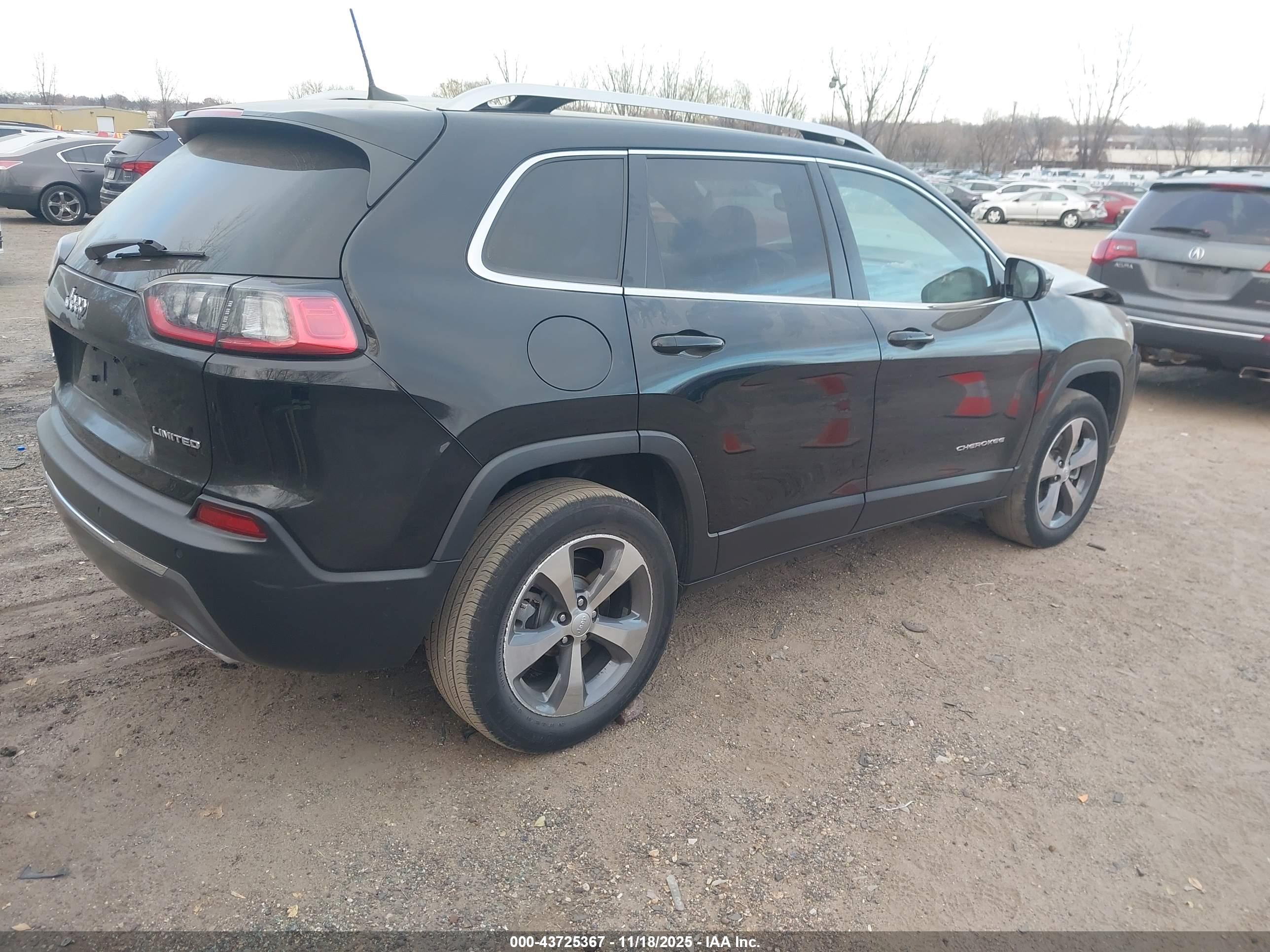 JEEP CHEROKEE image 4