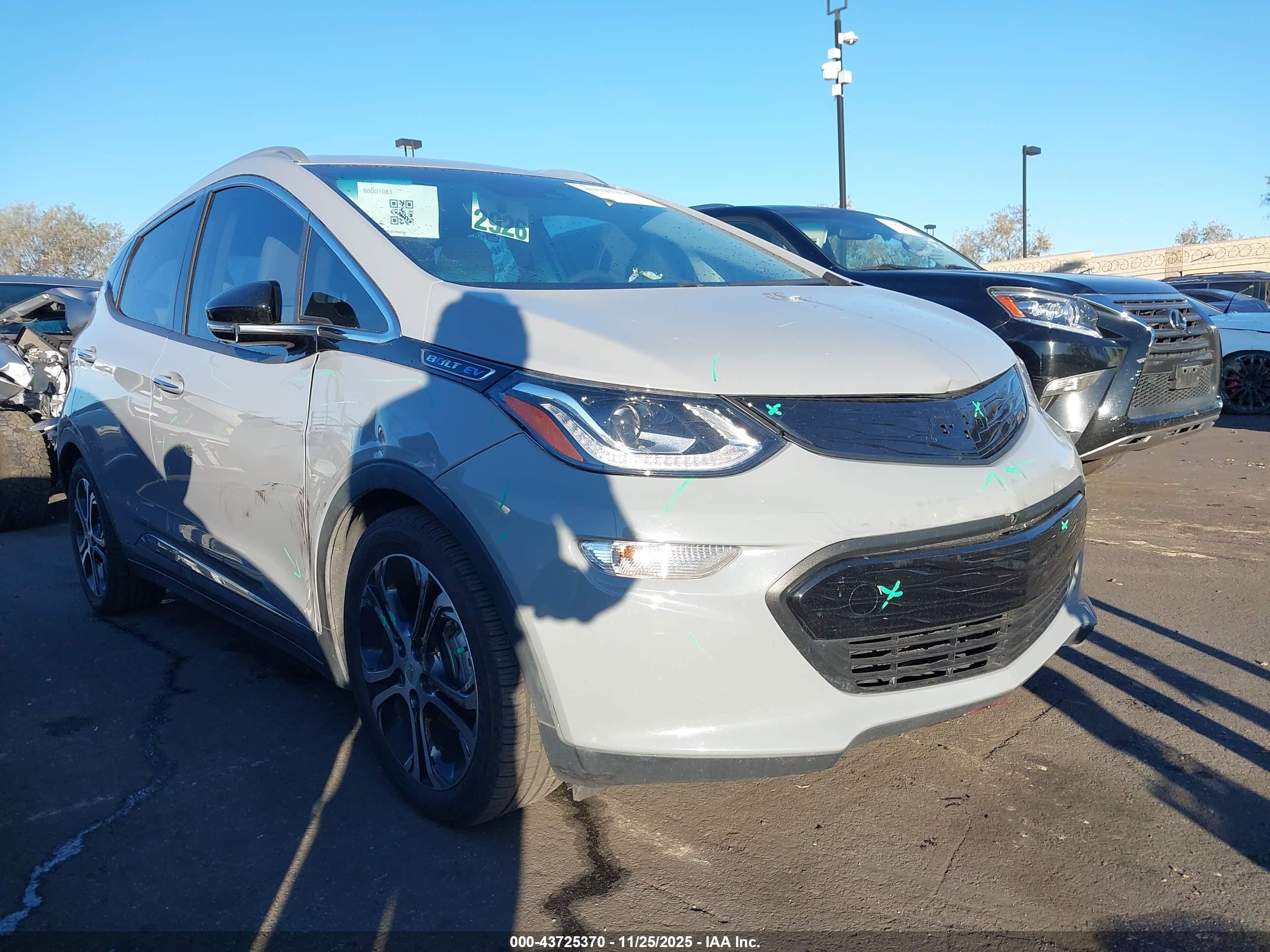 CHEVROLET BOLT image 6