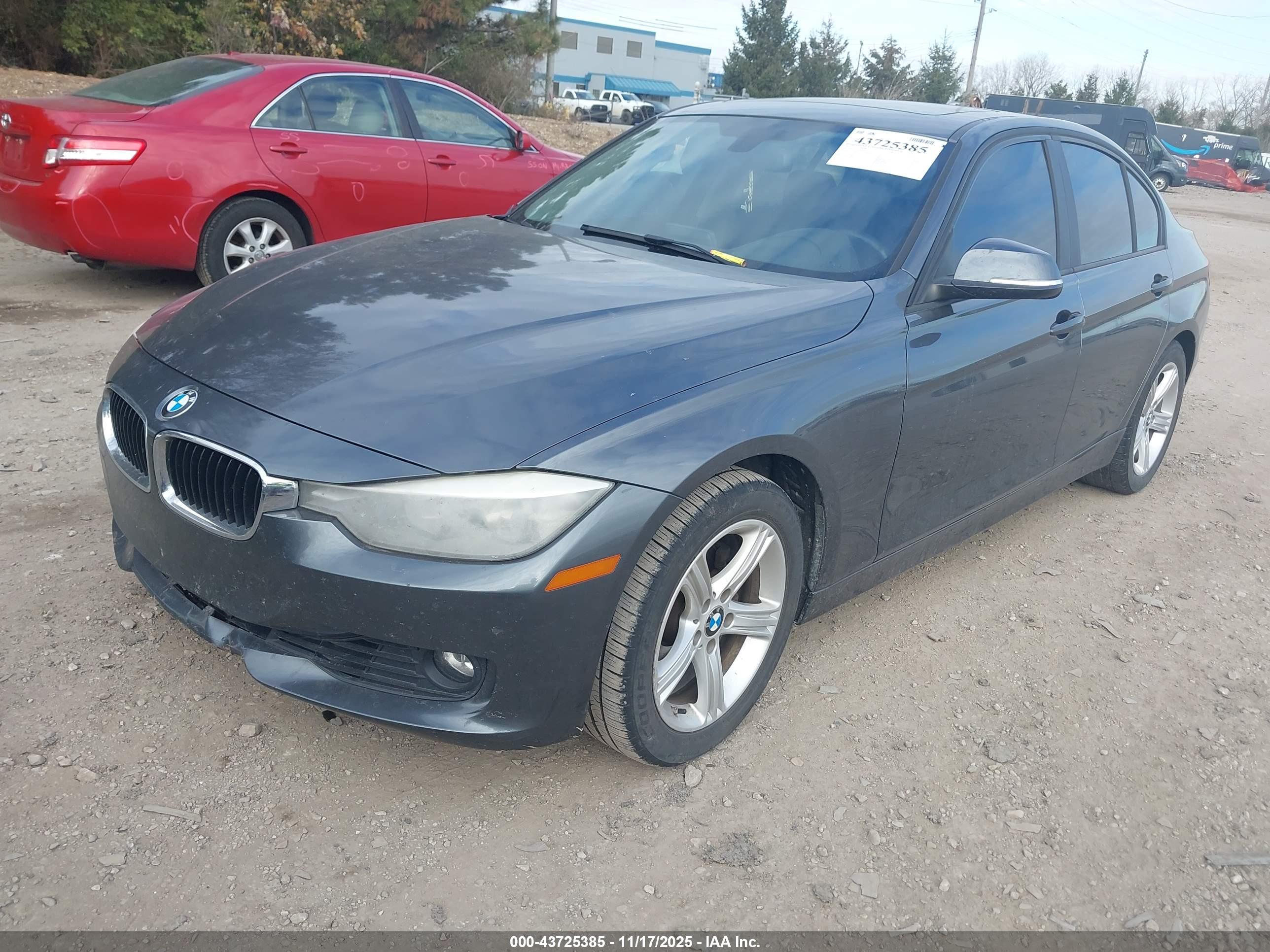 BMW 328I image 2
