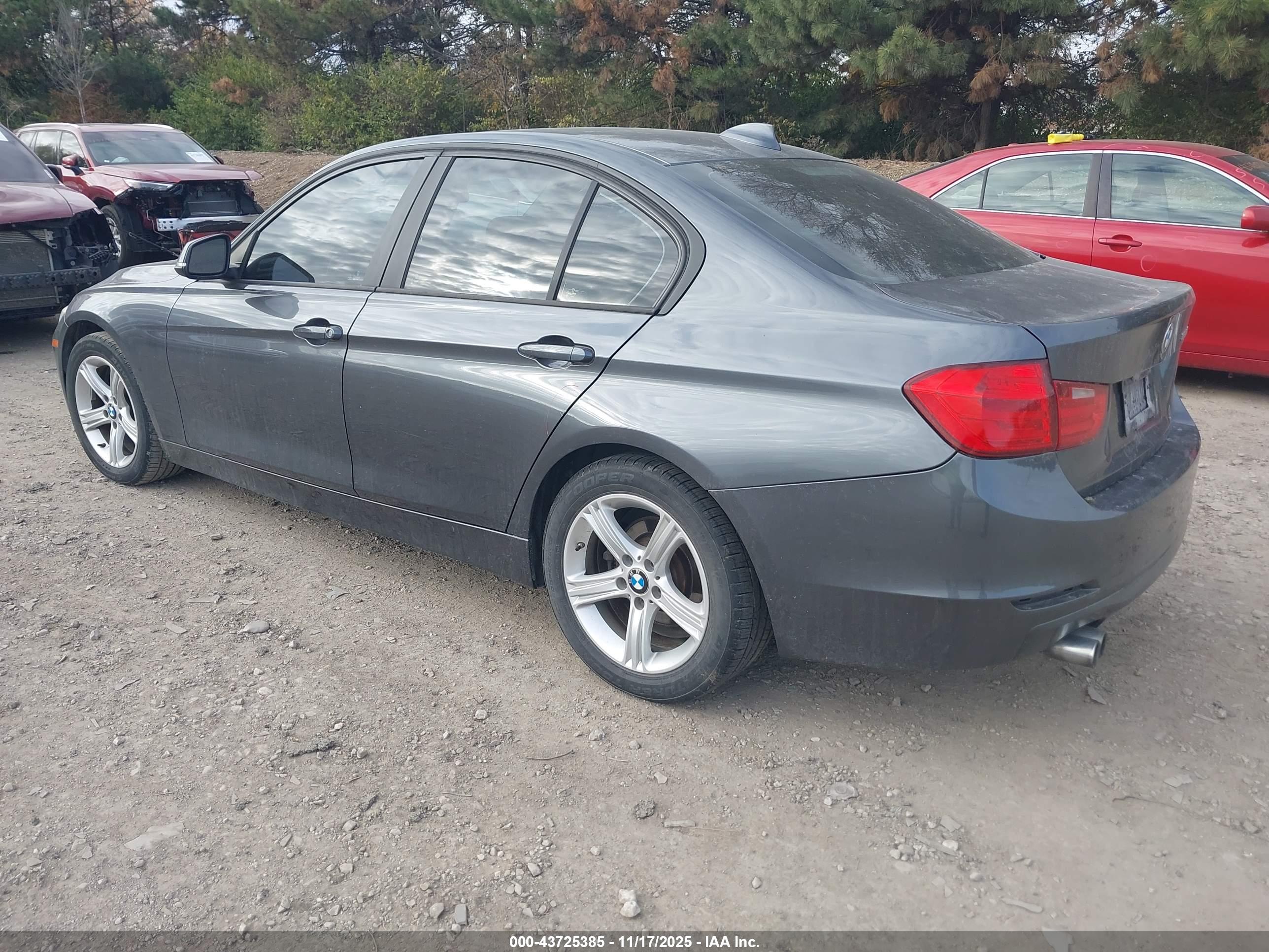 BMW 328I image 3