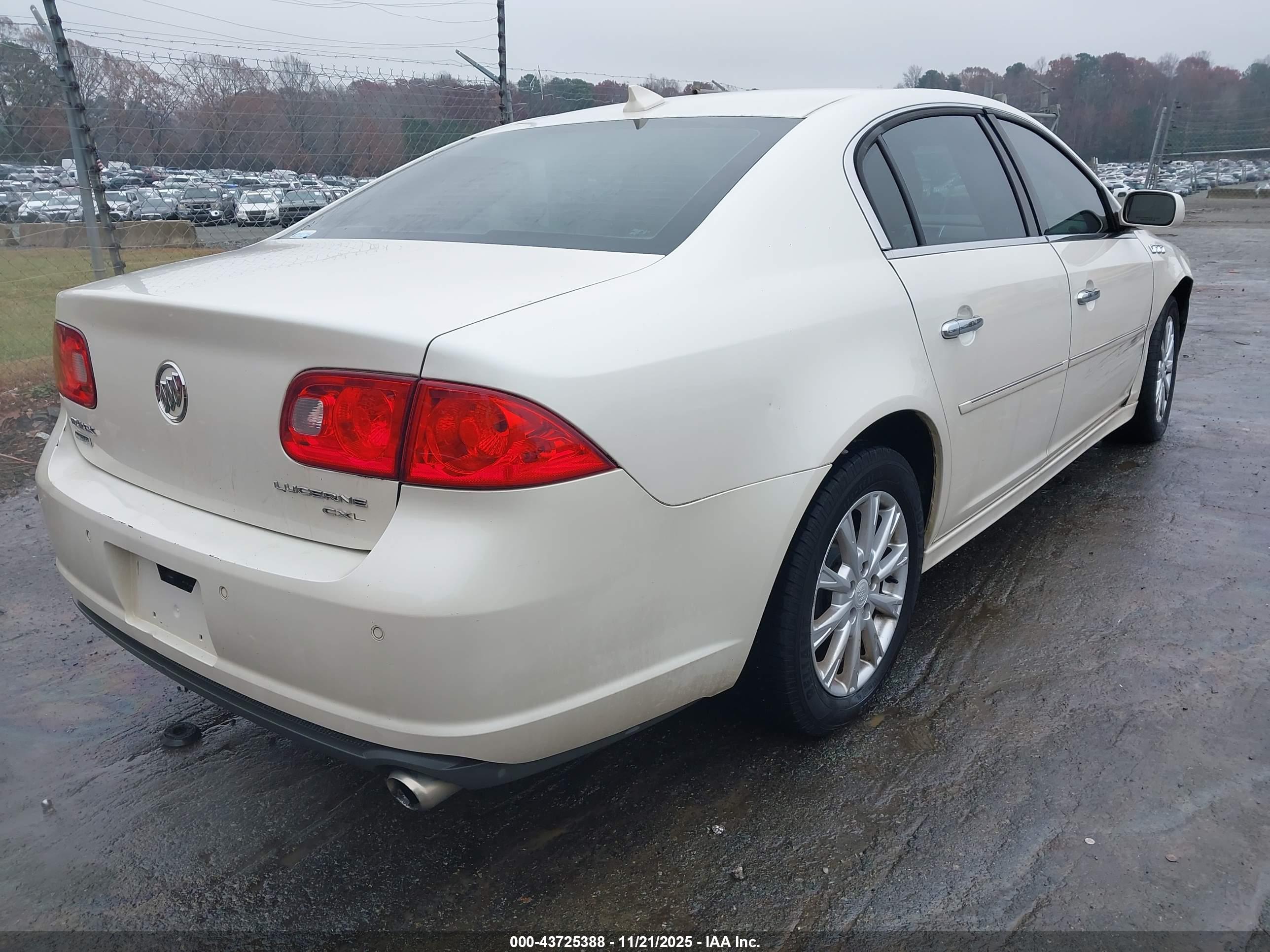 BUICK LUCERNE image 4