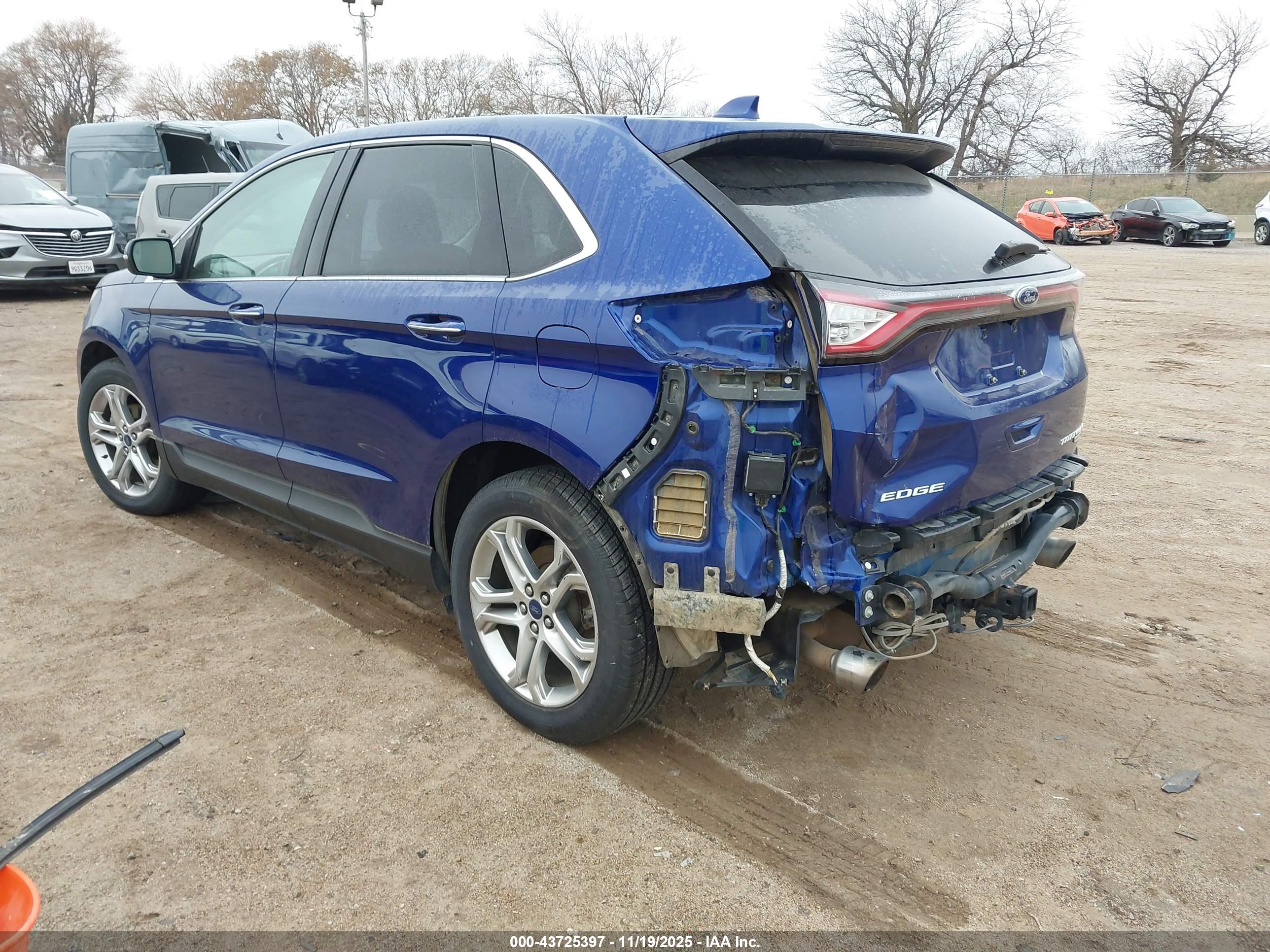 FORD EDGE image 3