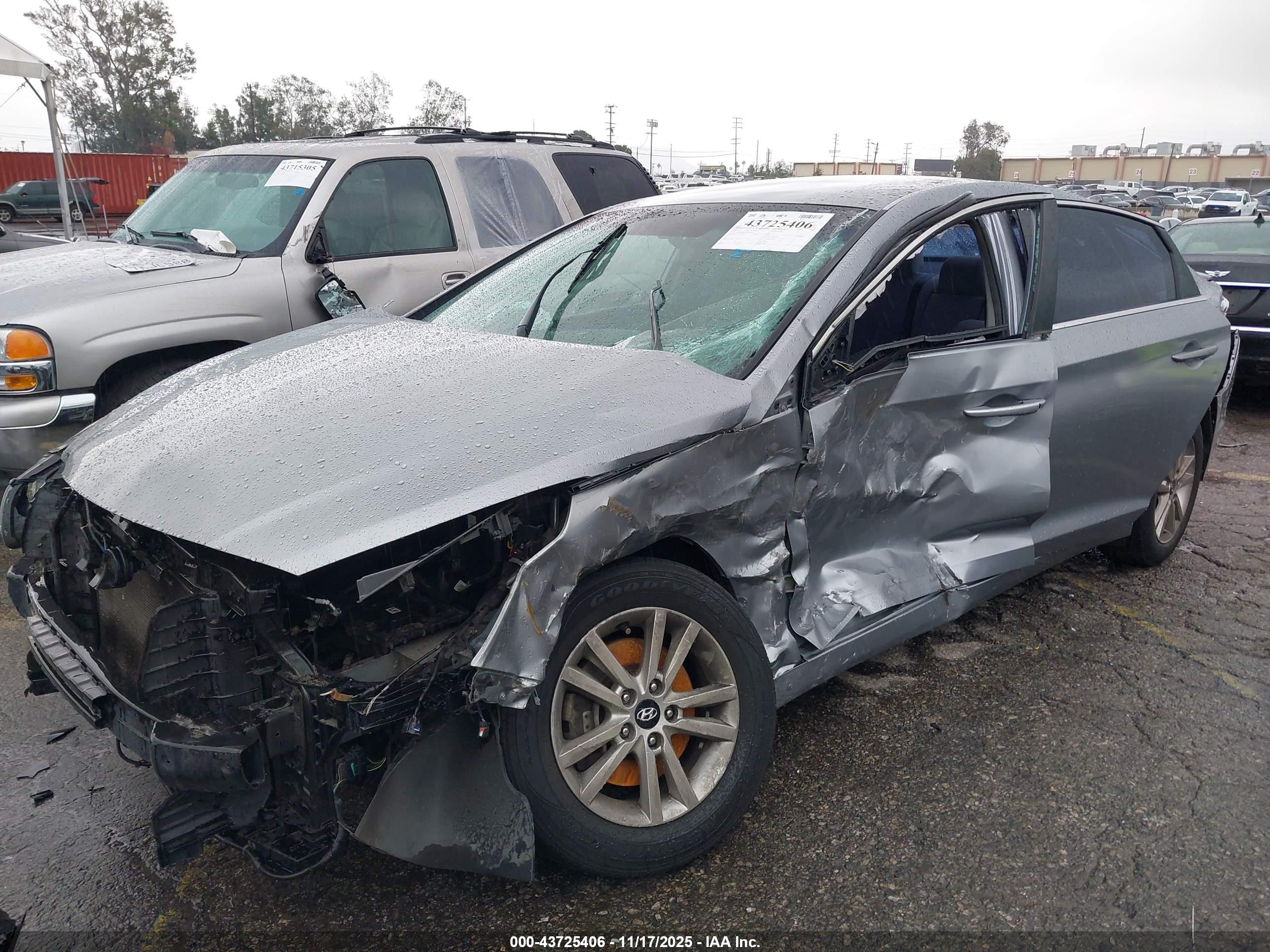 HYUNDAI SONATA image 6