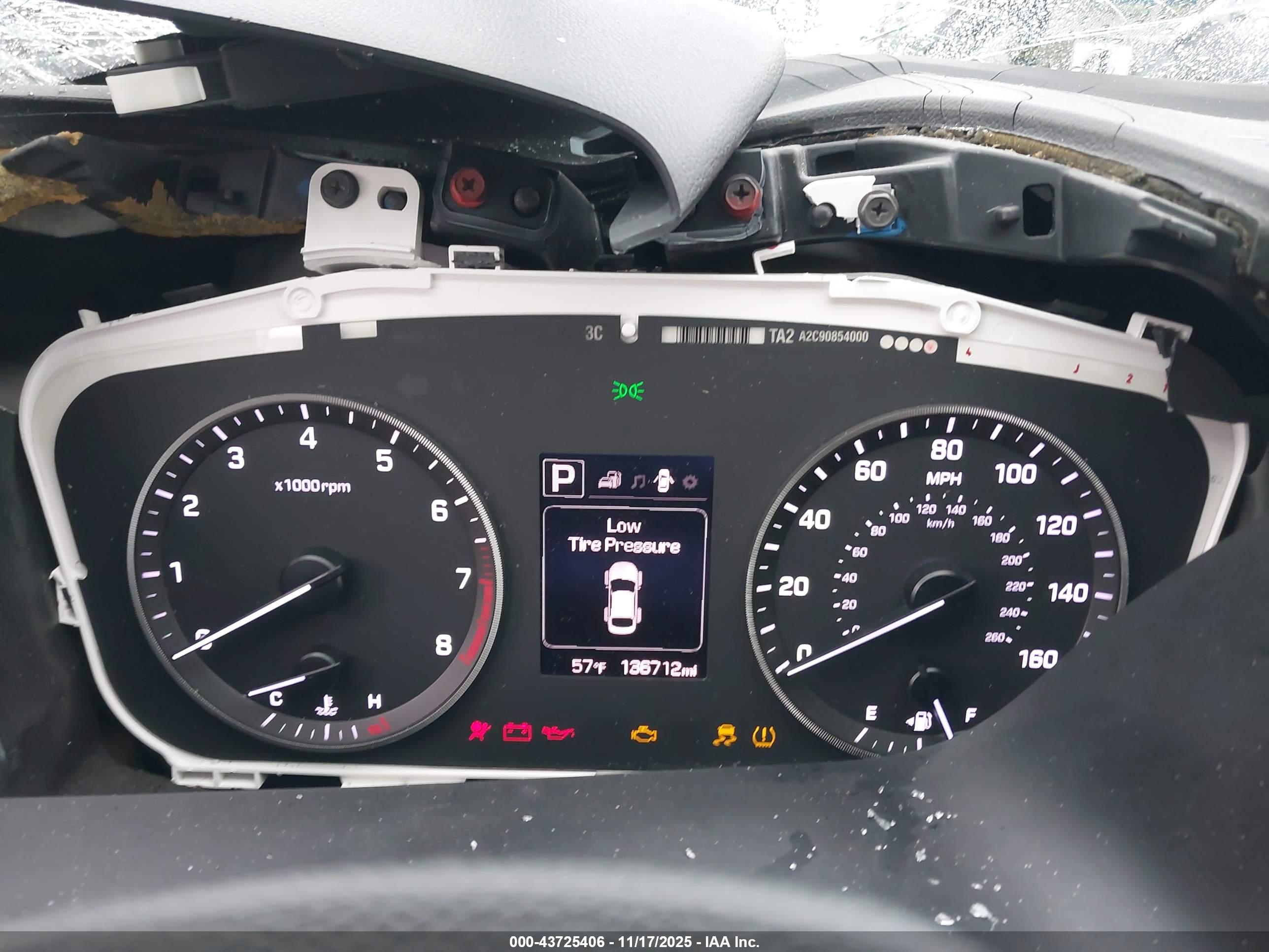 HYUNDAI SONATA image 7