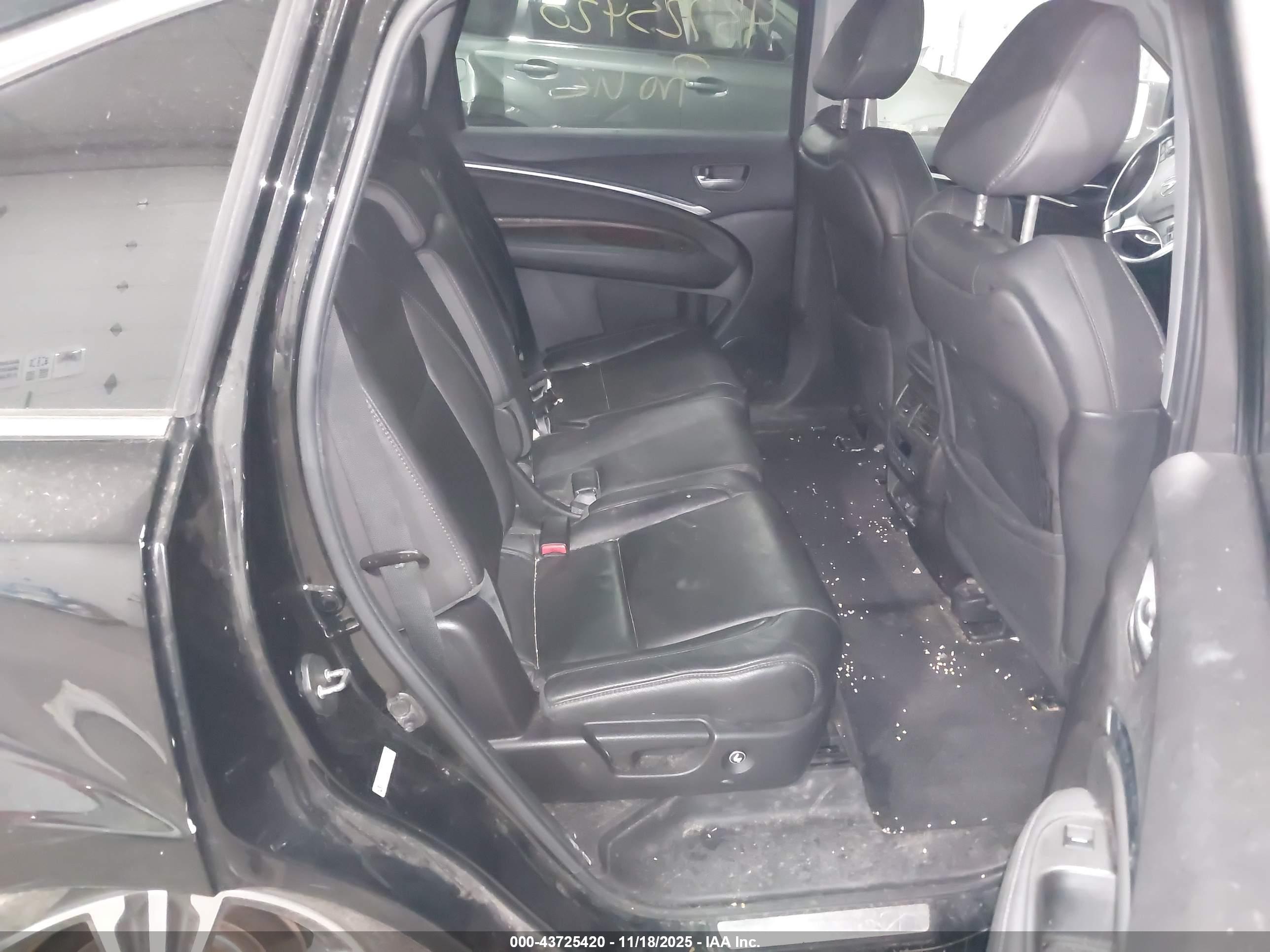 ACURA MDX image 8