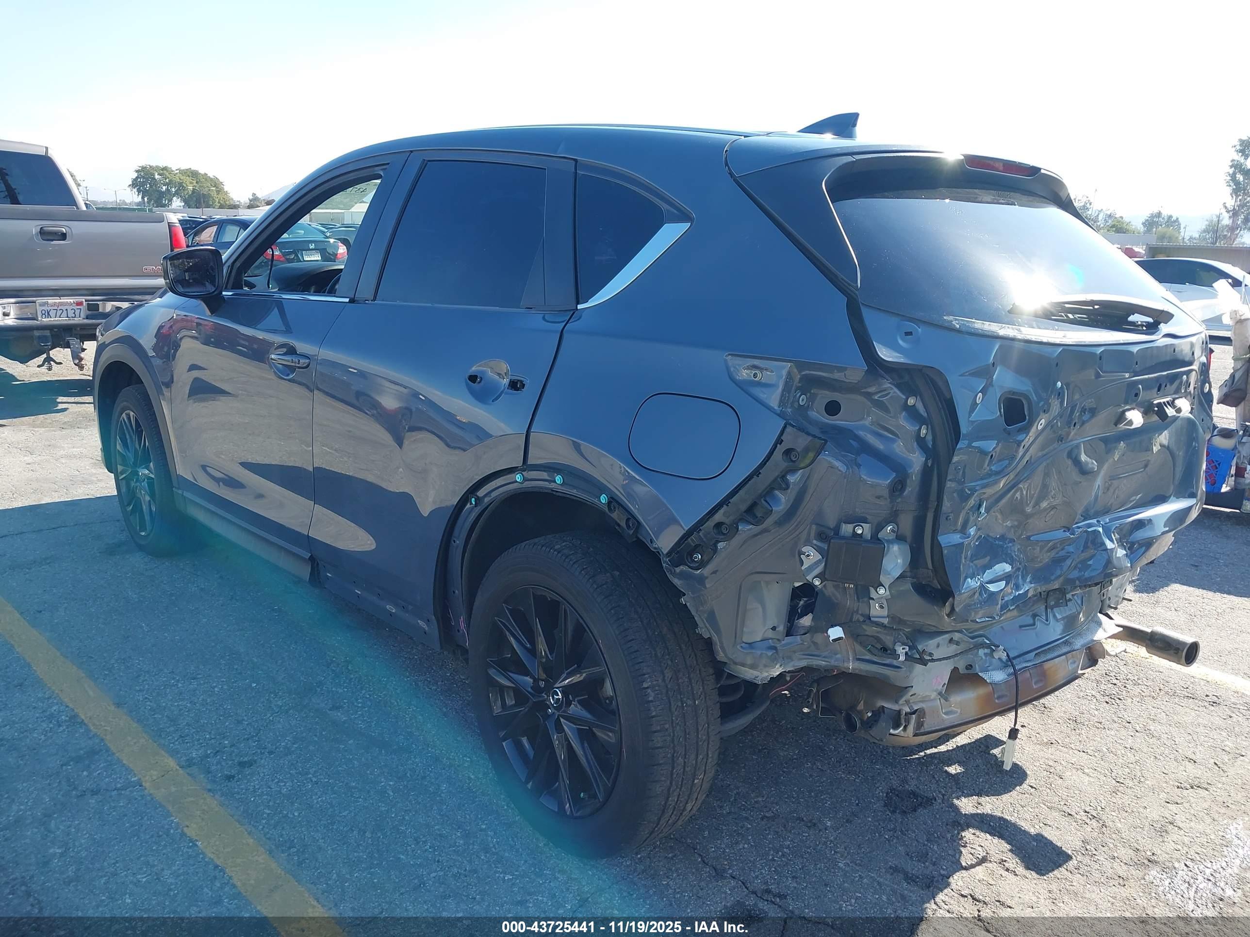MAZDA CX-5 image 3