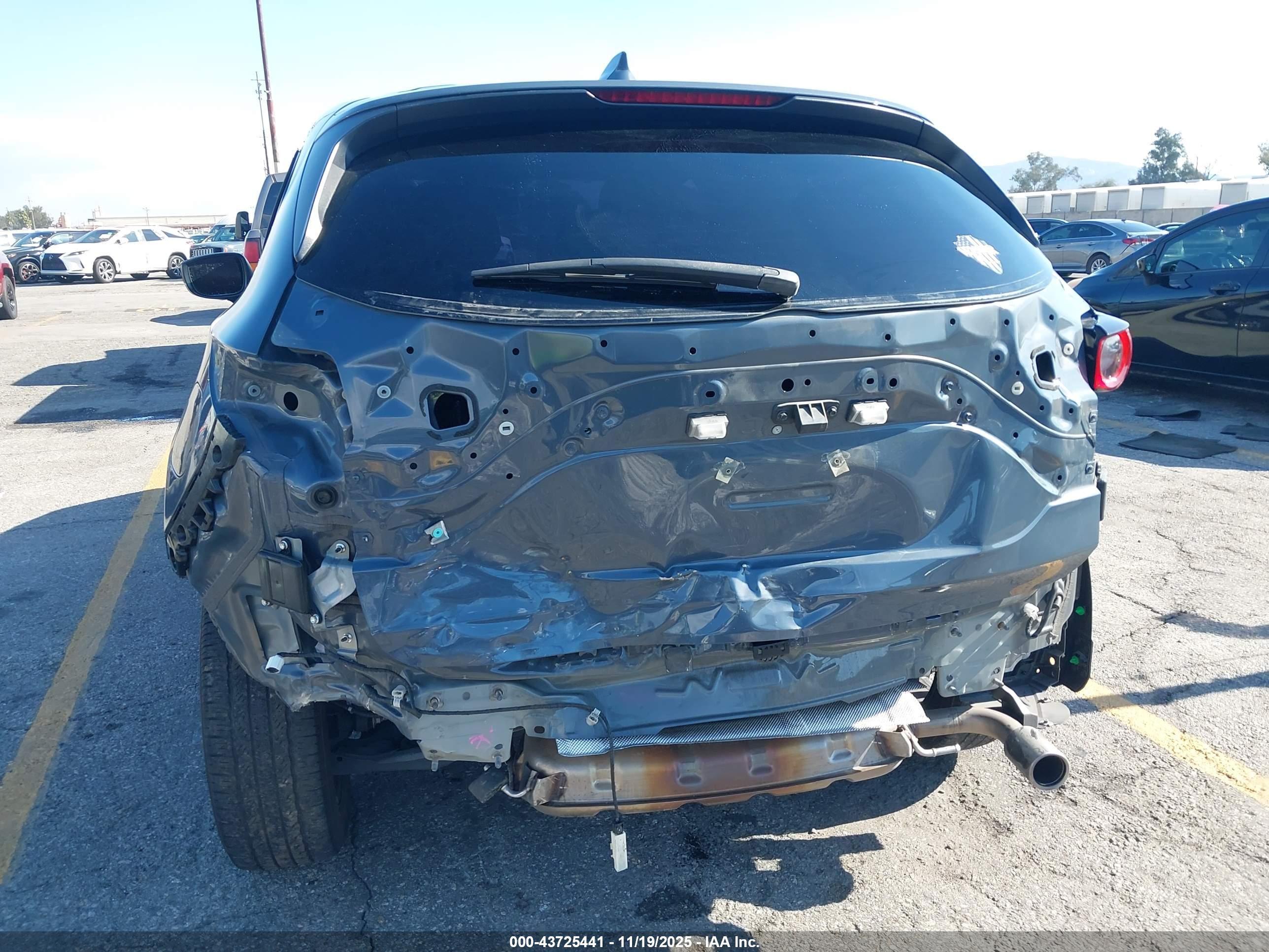 MAZDA CX-5 image 6