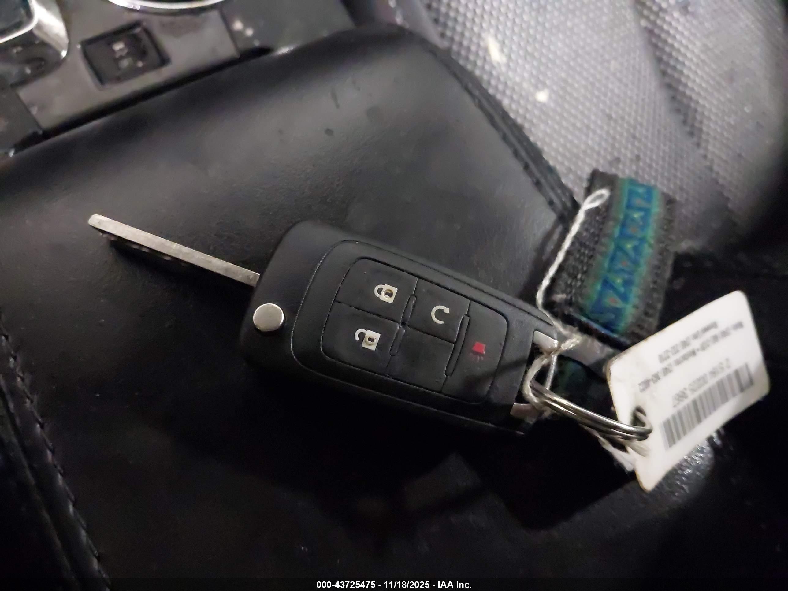 CHEVROLET EQUINOX image 11