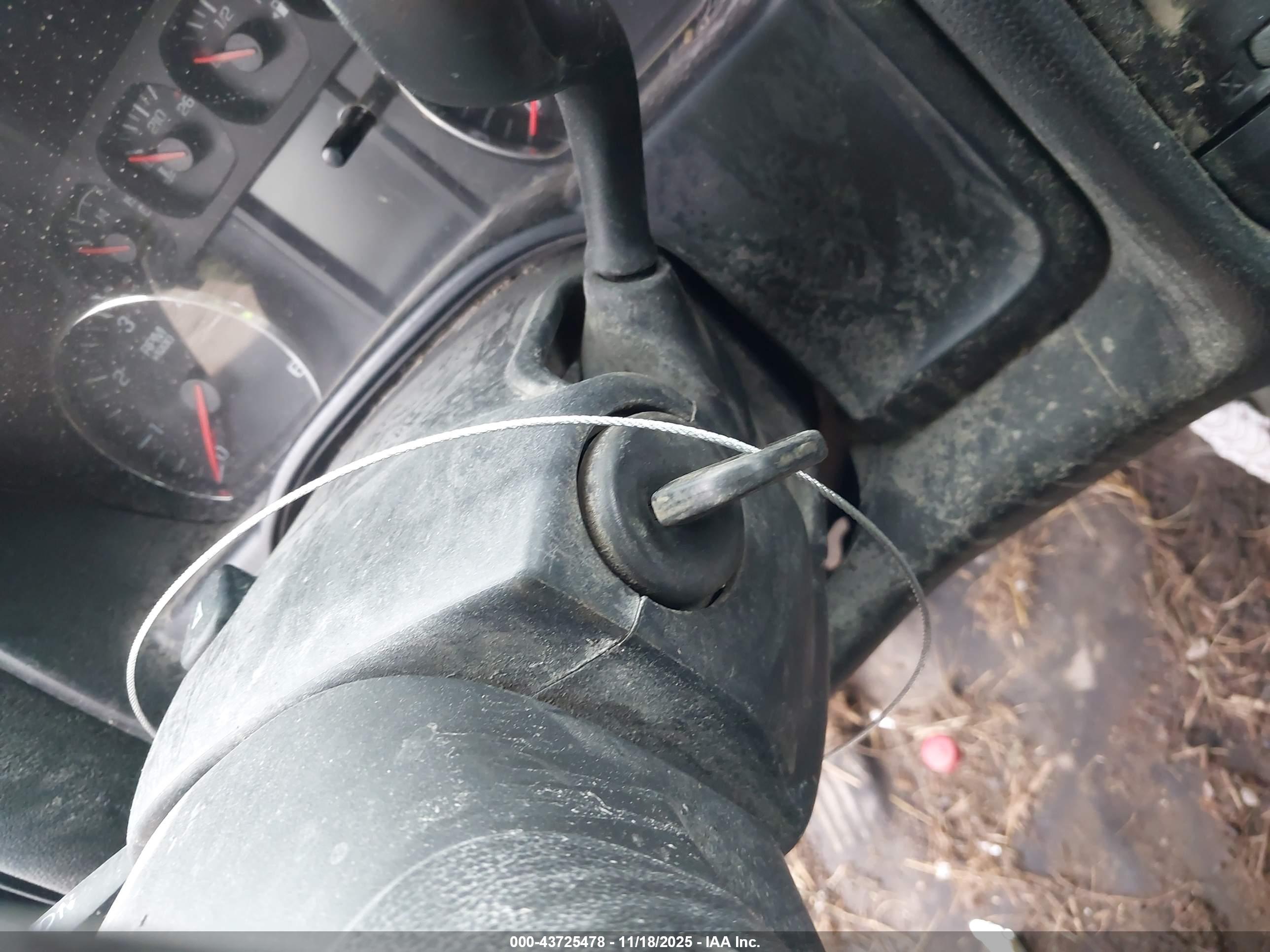 GMC SIERRA image 11
