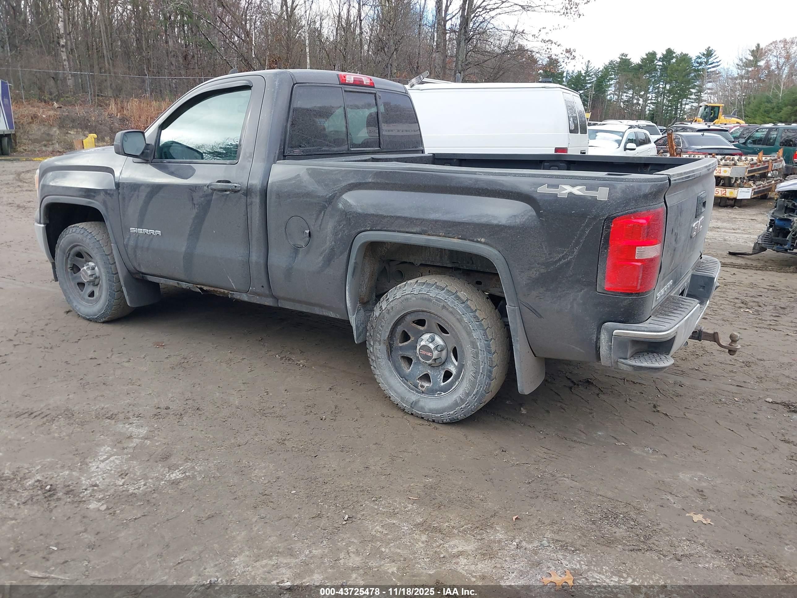 GMC SIERRA image 3