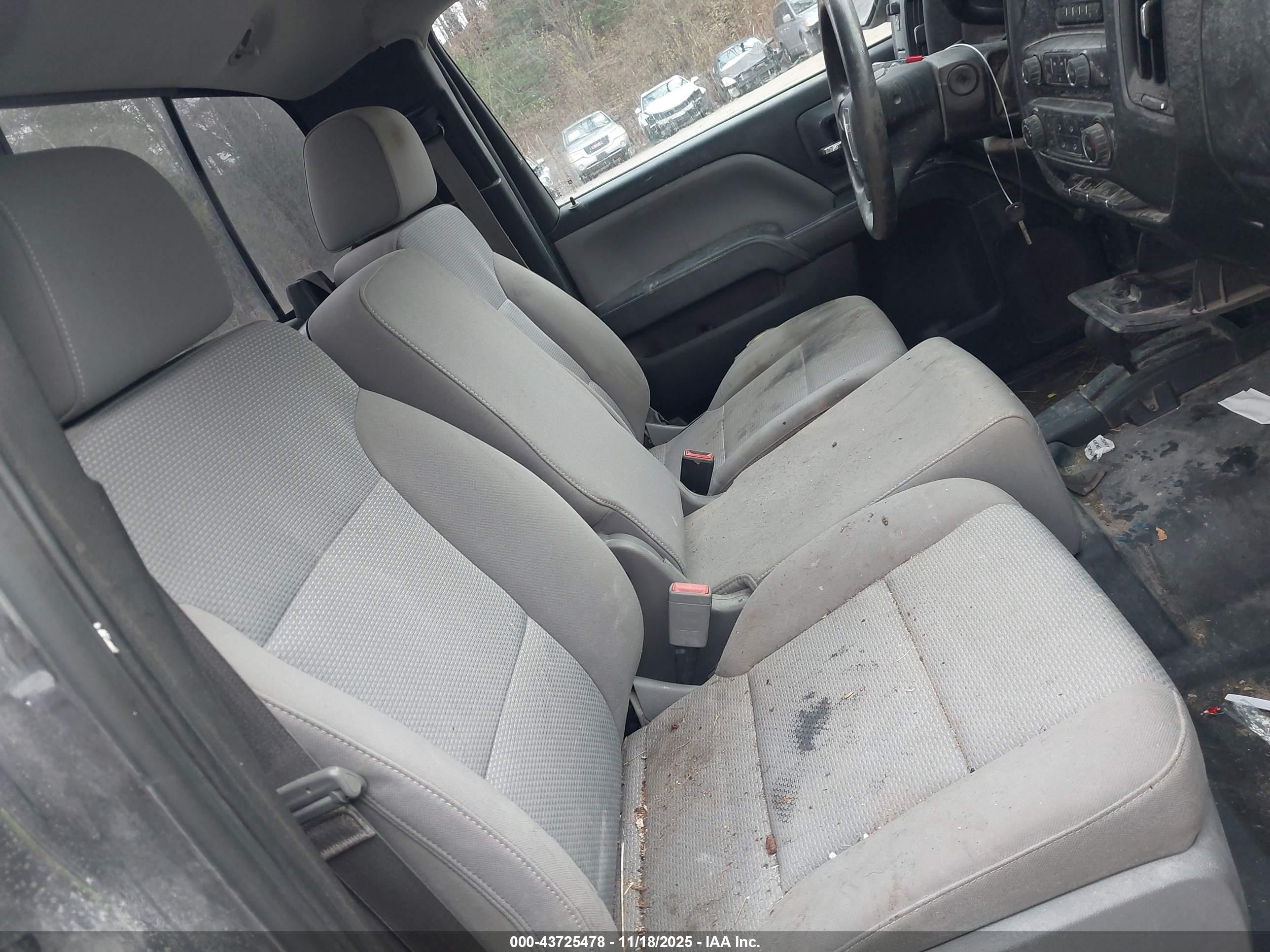 GMC SIERRA image 5
