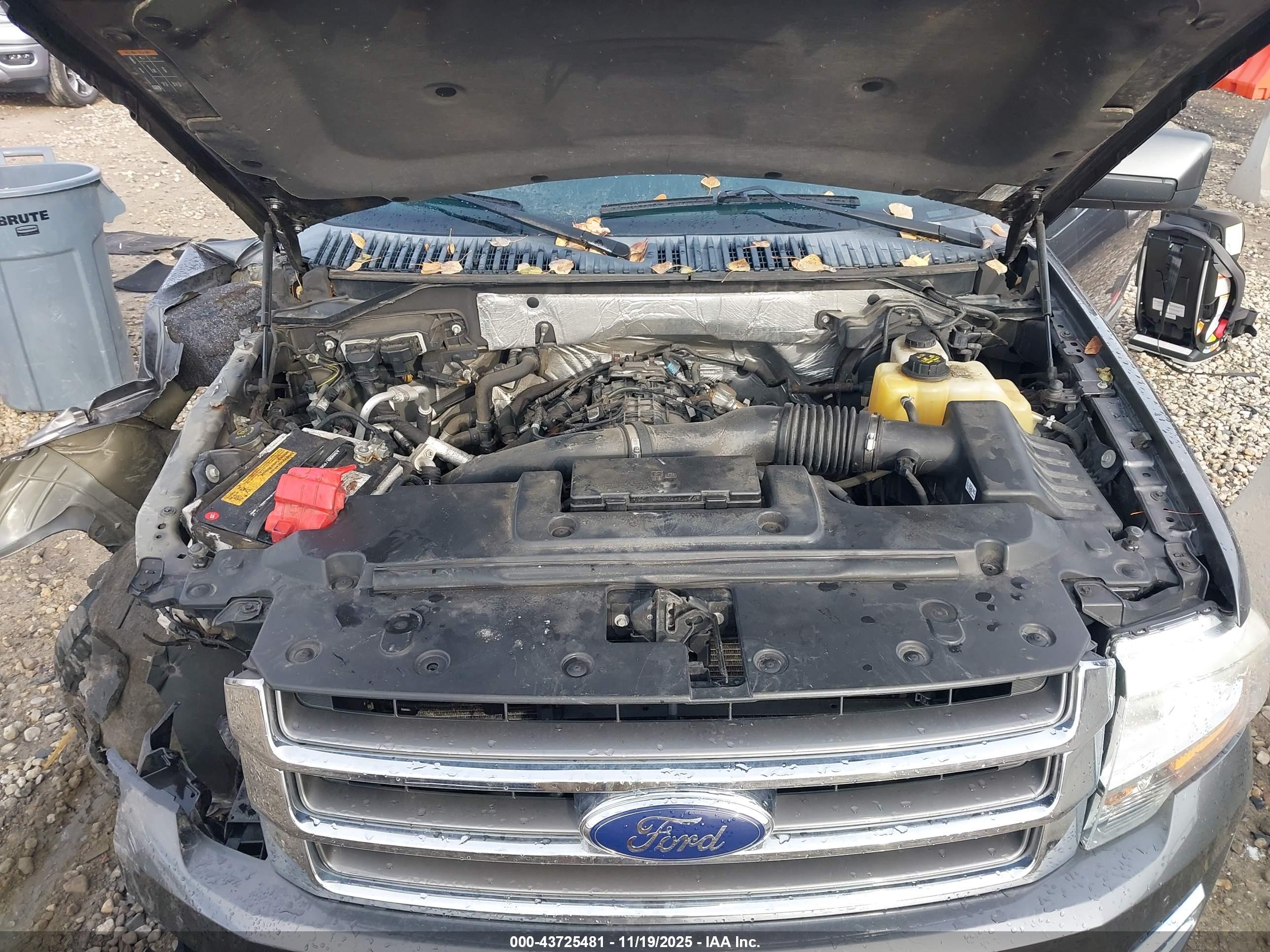 FORD EXPEDITION image 10