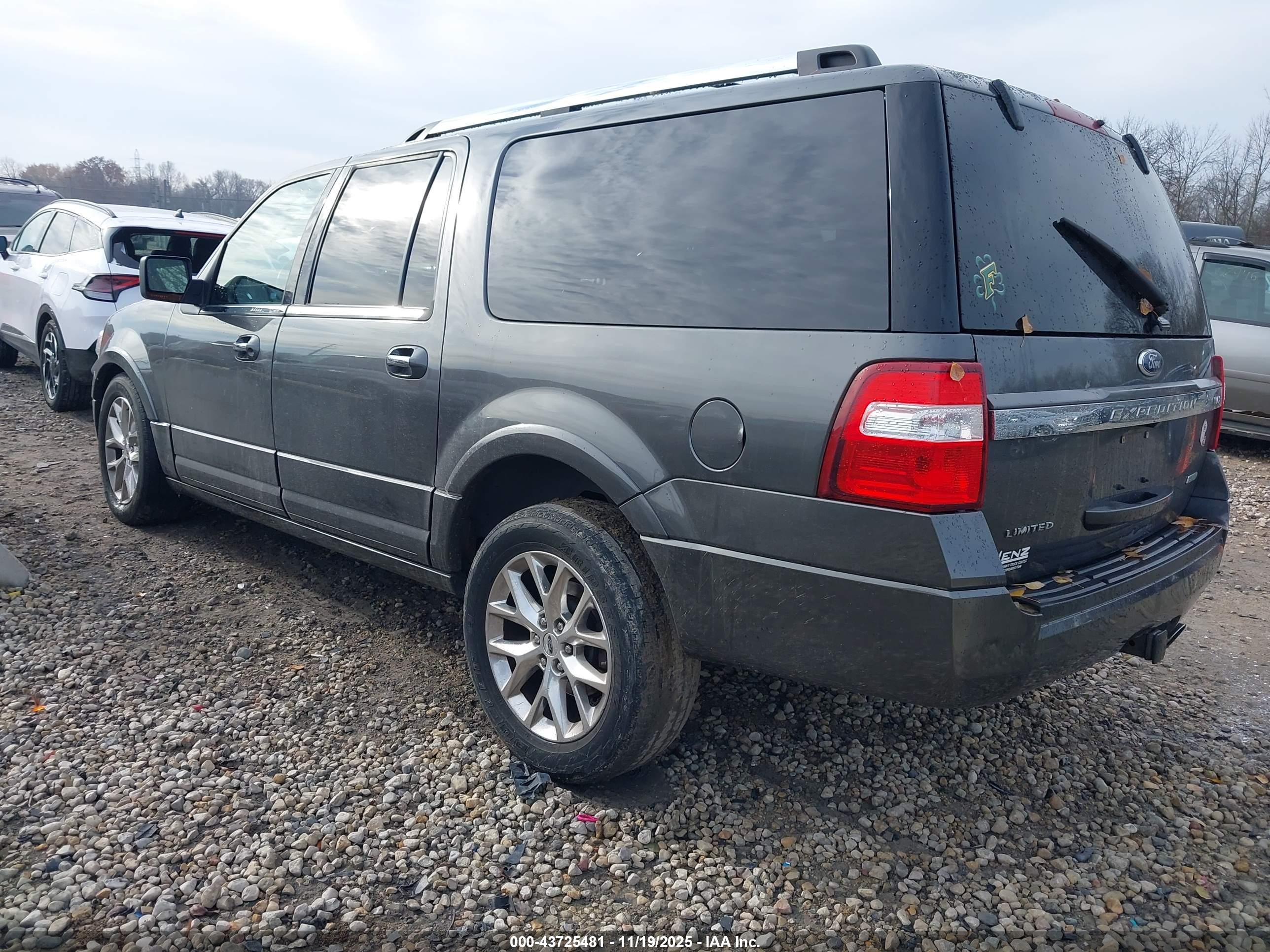 FORD EXPEDITION image 3