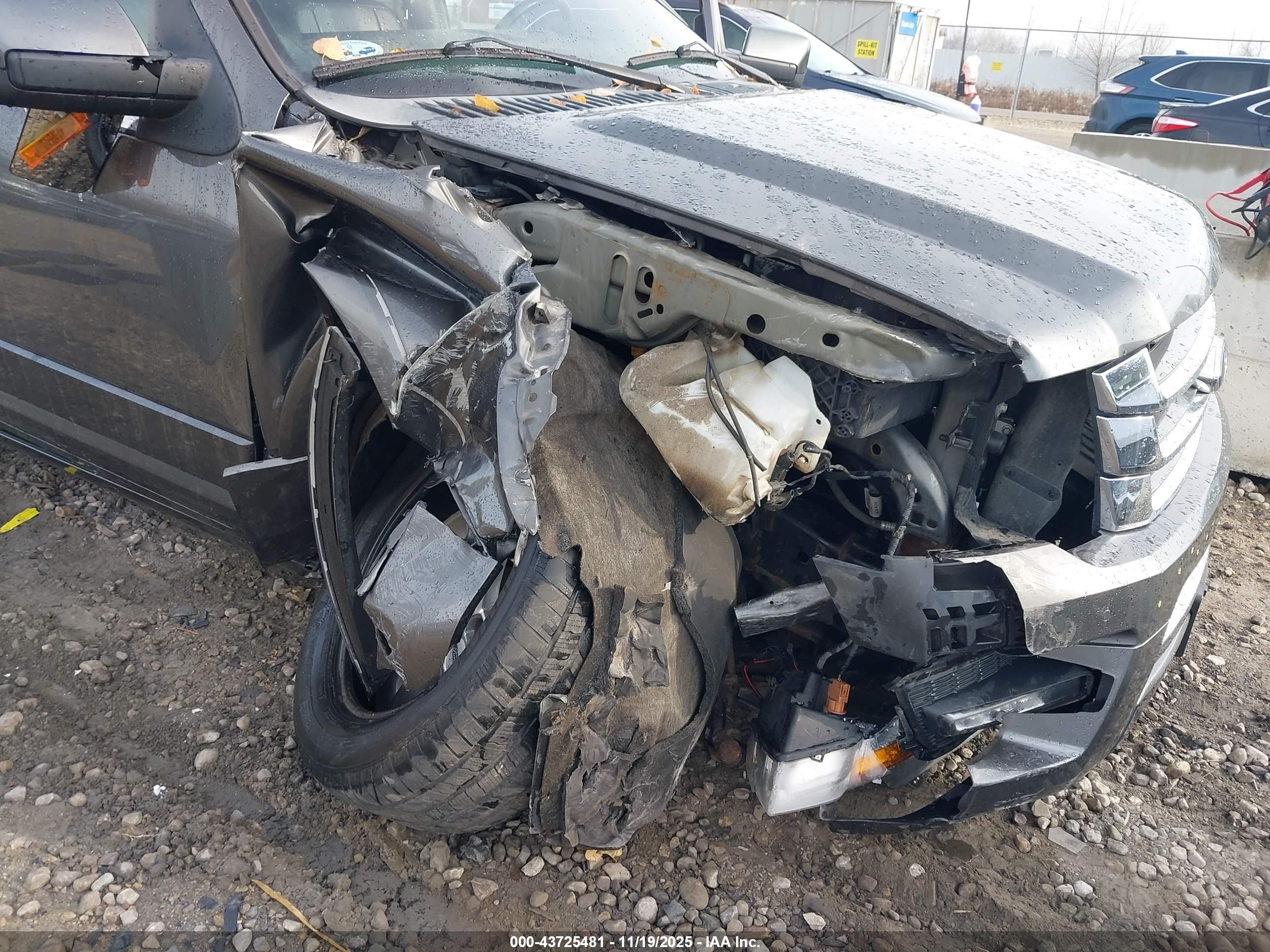FORD EXPEDITION image 6