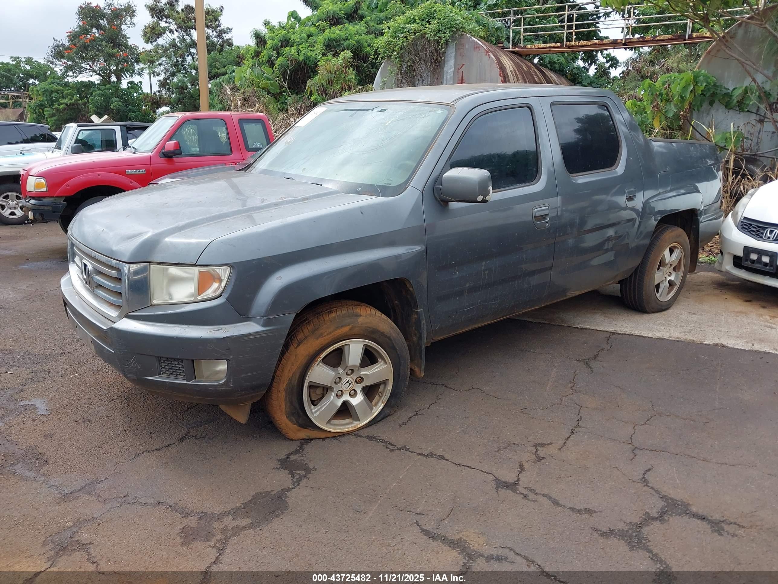 HONDA RIDGELINE image 2