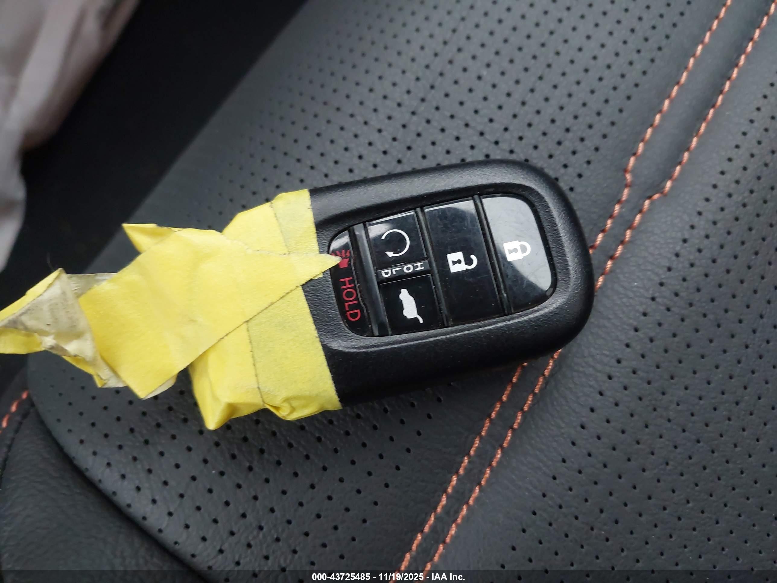 HONDA CR-V image 11