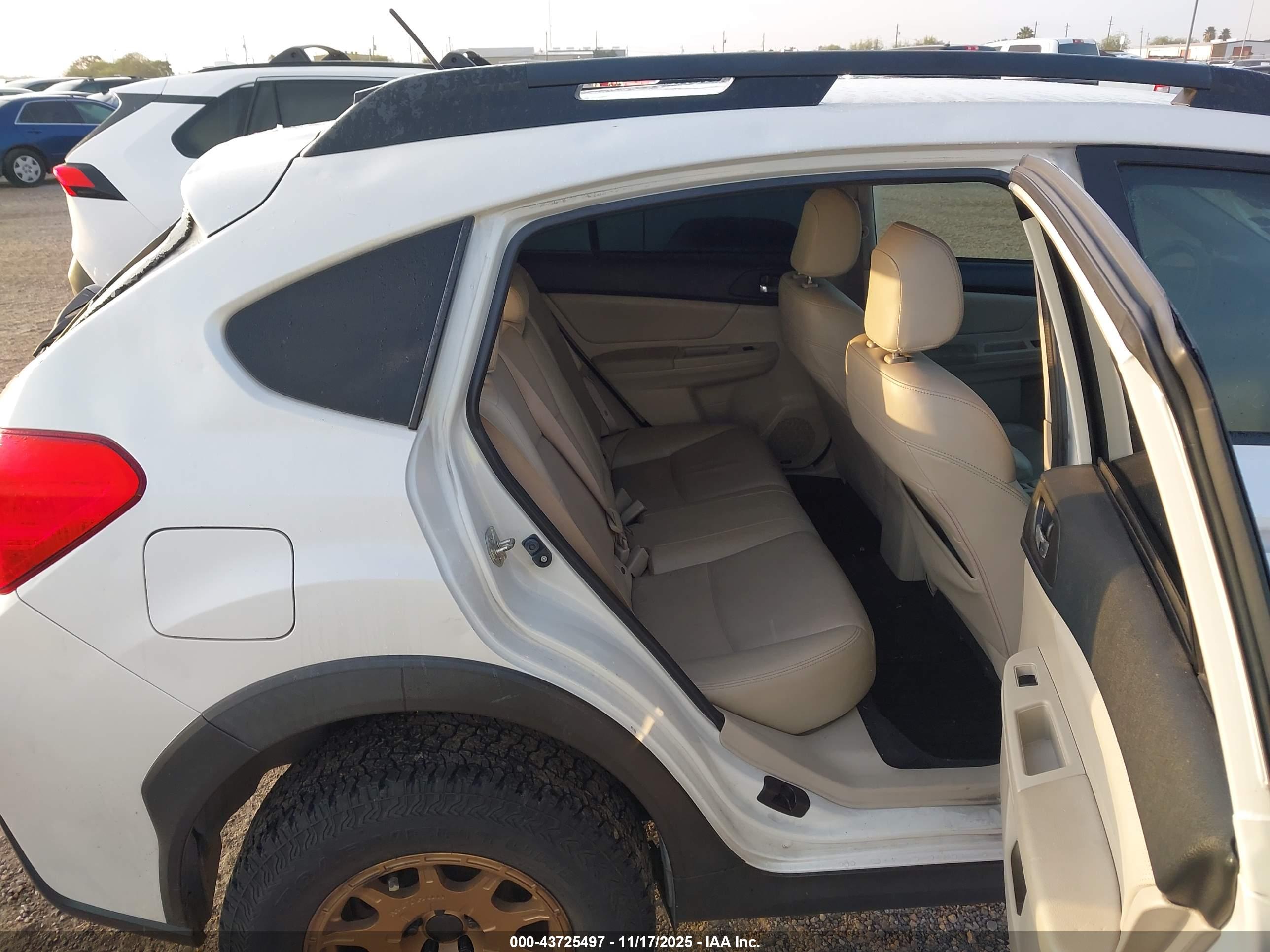 SUBARU XV image 8