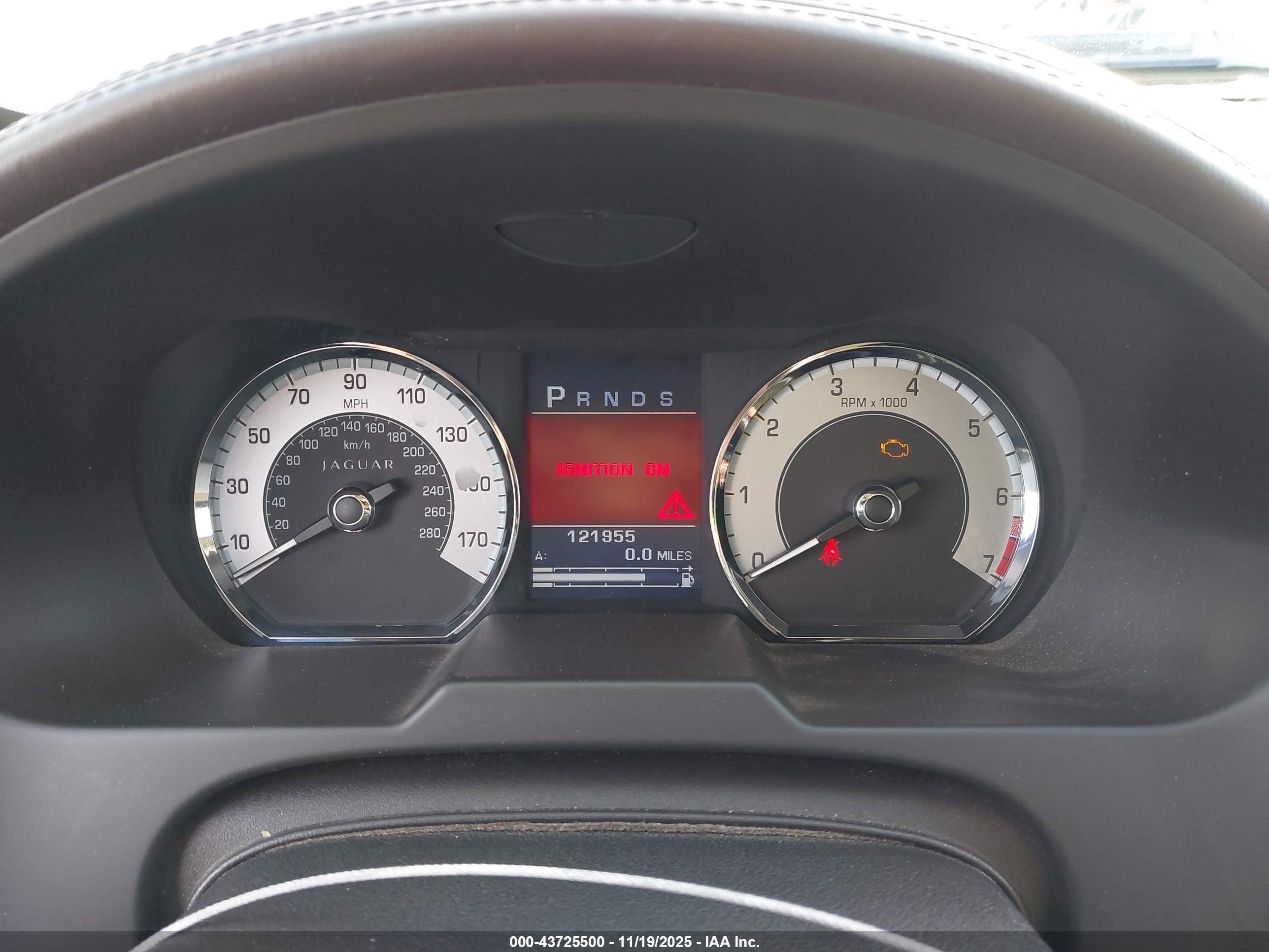JAGUAR XF image 7