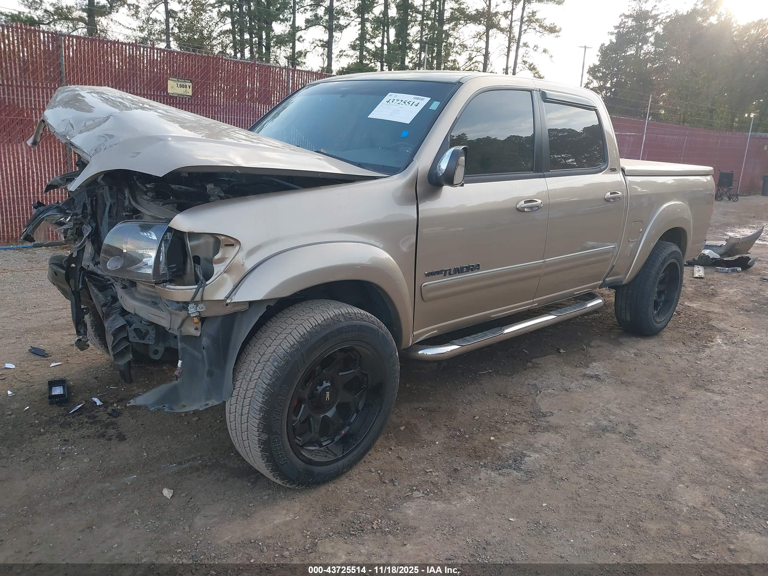TOYOTA TUNDRA image 2